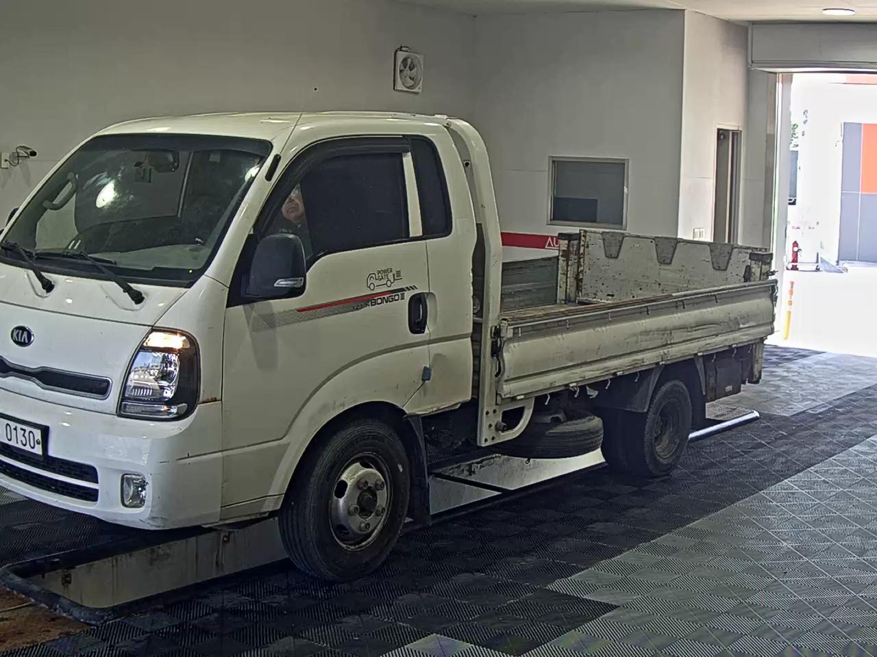 KIA BONGO III CARGO POWER GATE TON 2ND GEAR