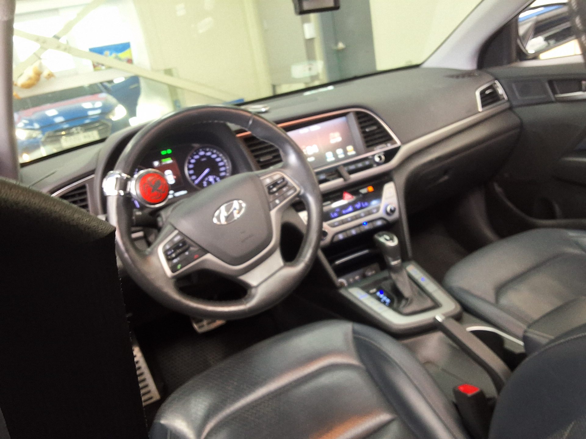 2016 - hyundai avante