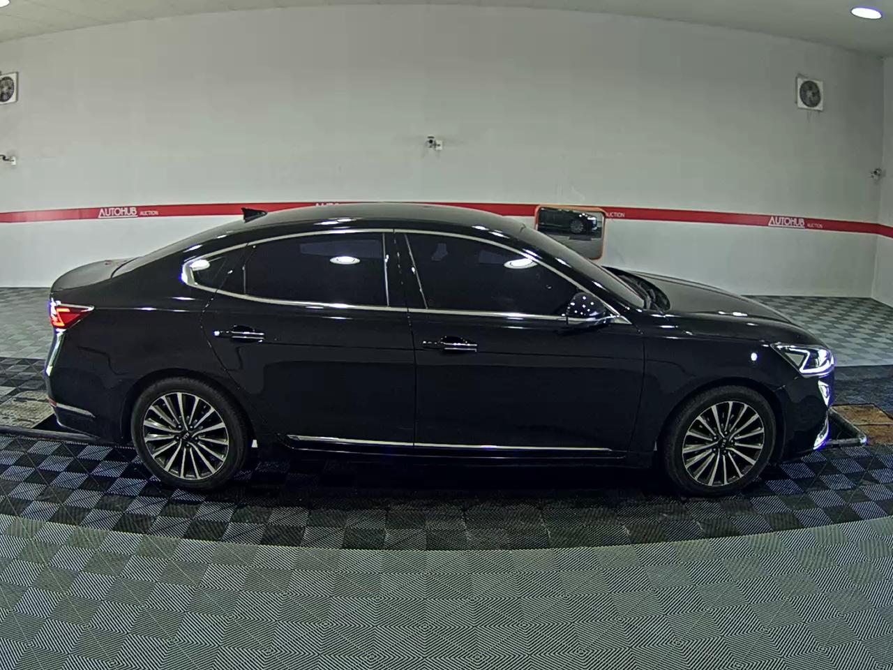 2017 - kia k7