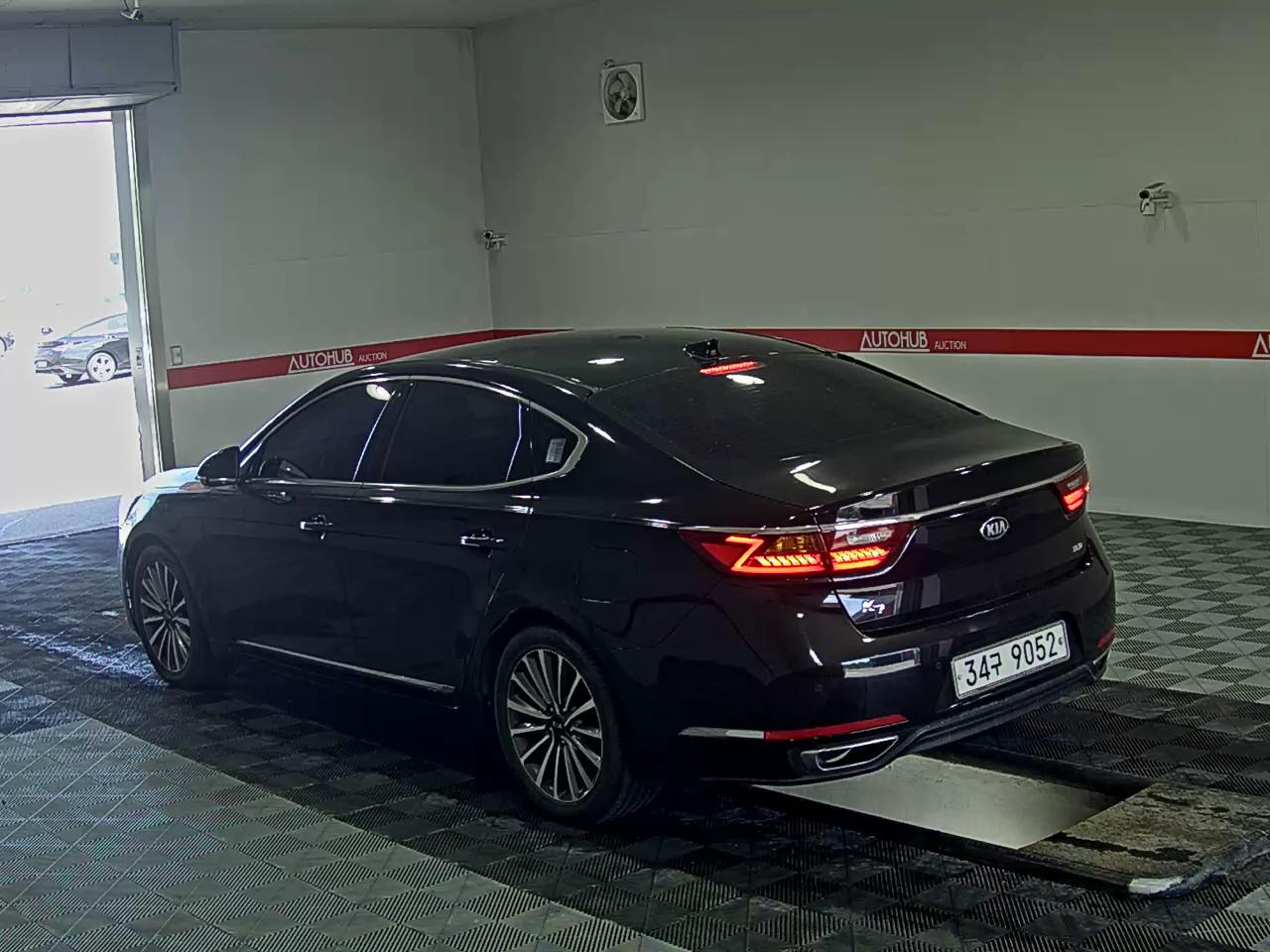 2017 - kia k7
