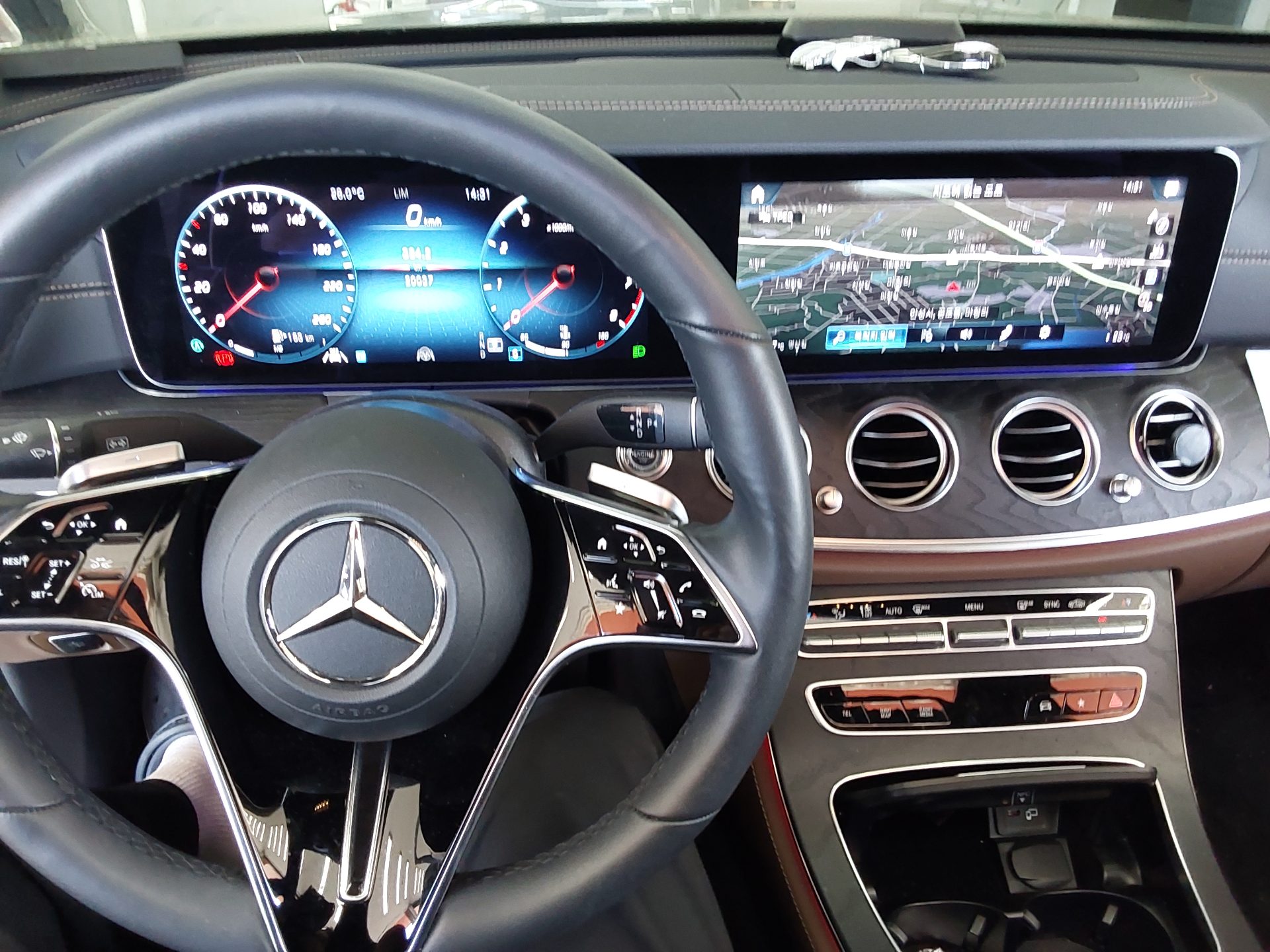 2023 - mercedes-benz e250
