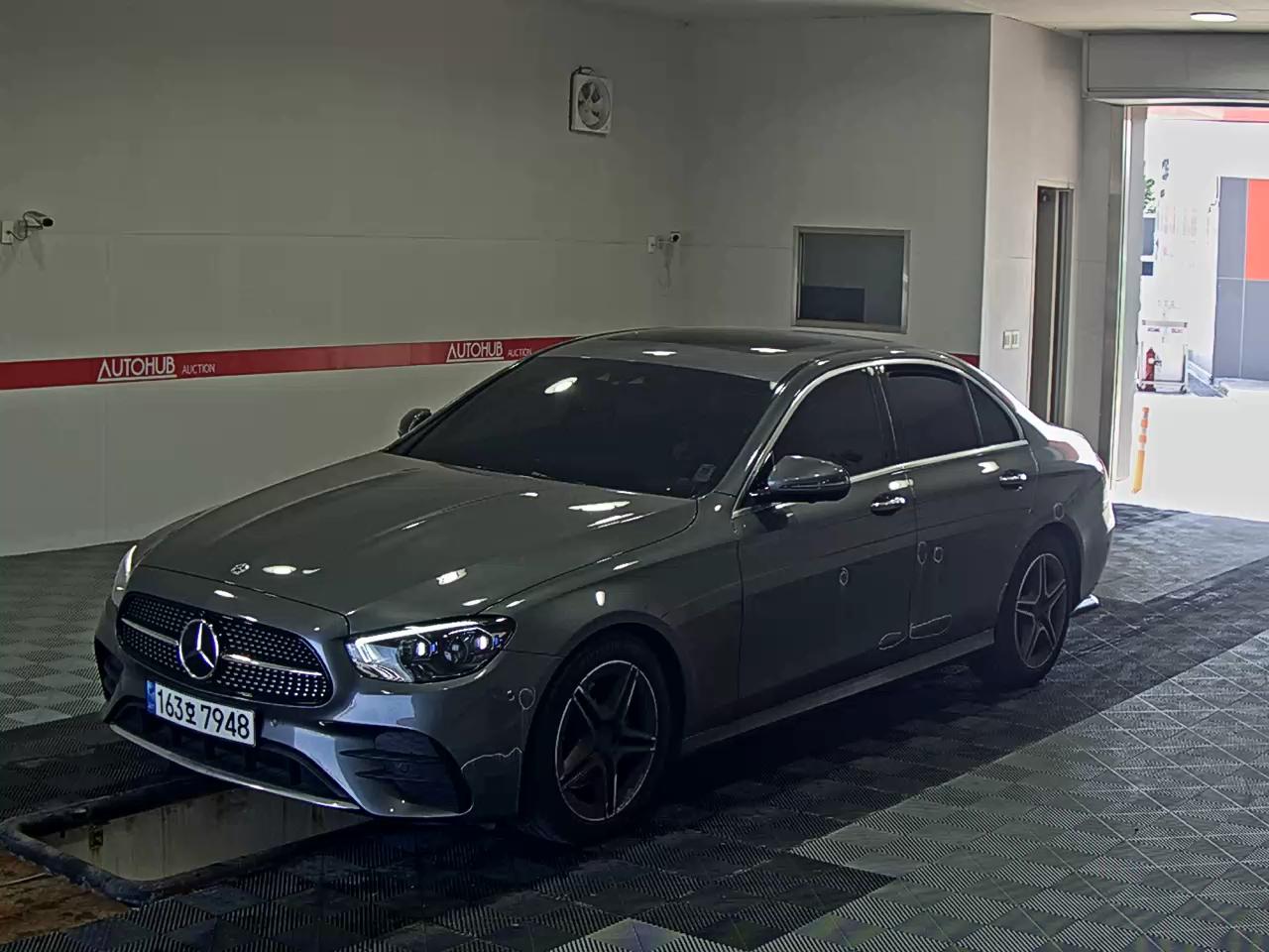 MERCEDES-BENZ CLASS (5TH GEN) E250 AMG