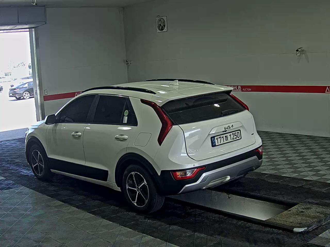 2022 - kia niro