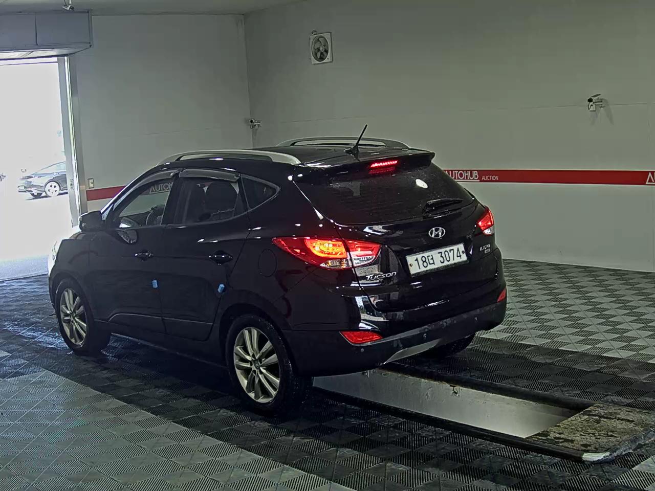 2012 - hyundai tucson