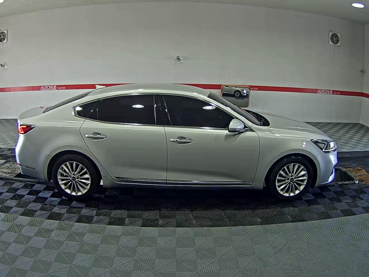 2019 - kia k7