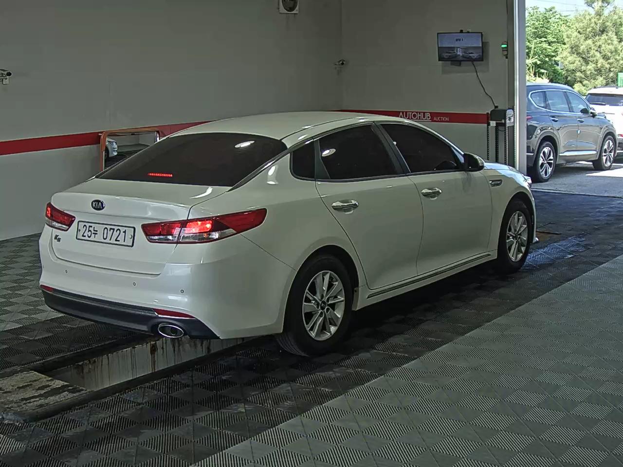 2016 - kia k5
