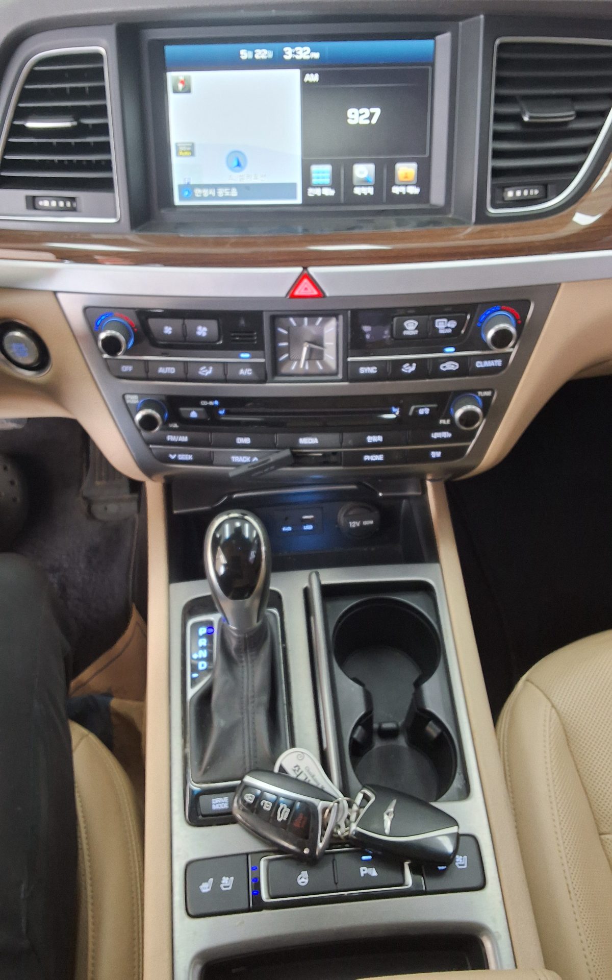 2014 - hyundai g330