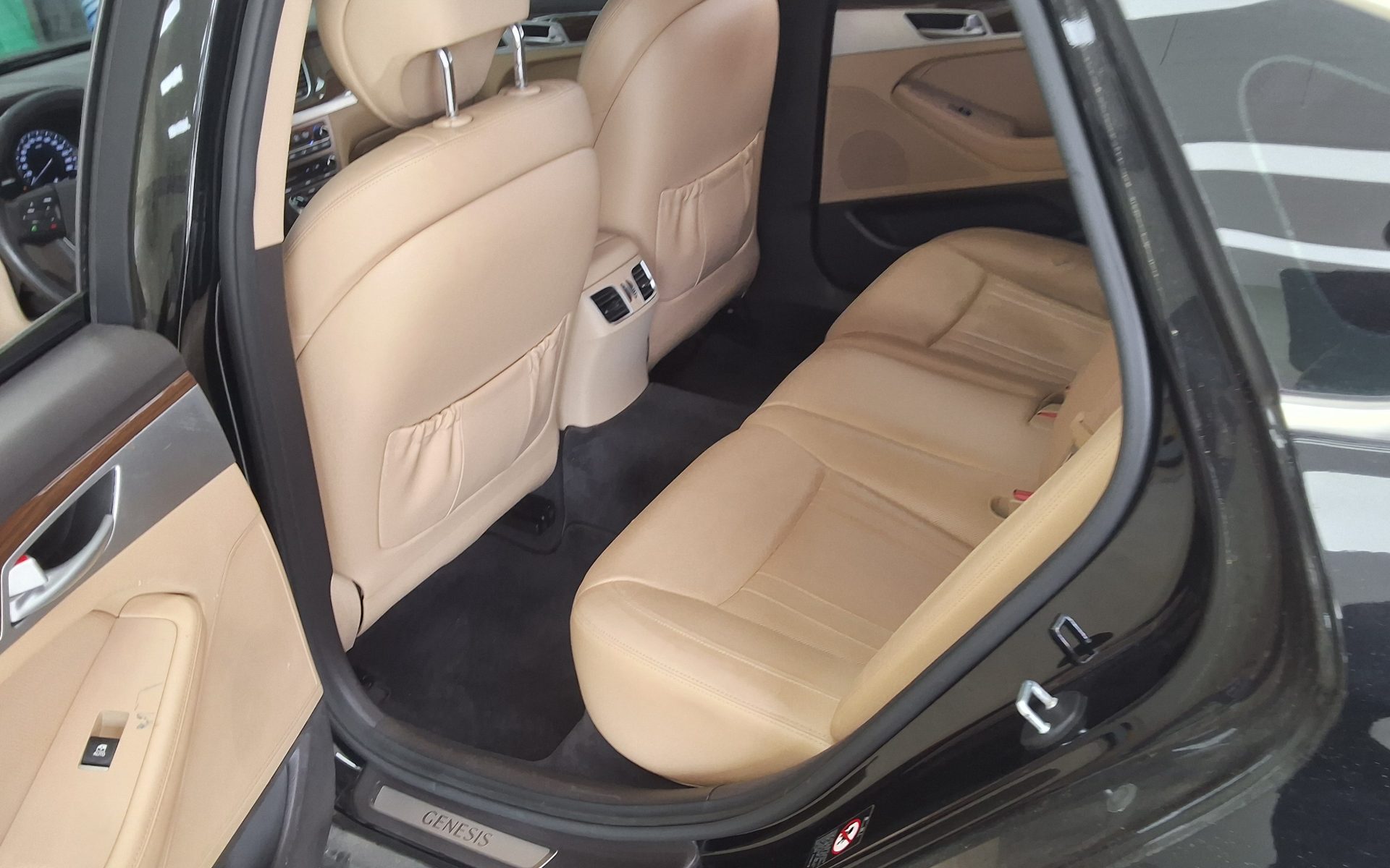 2014 - hyundai g330