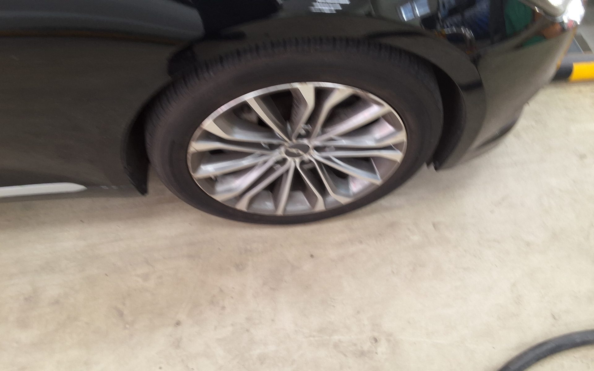 2014 - hyundai g330