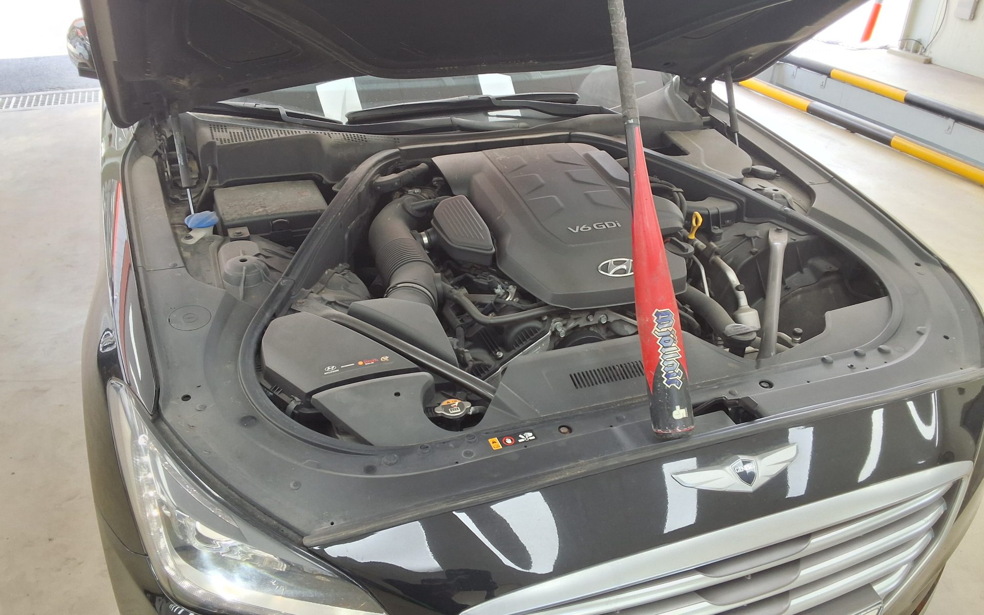 2014 - hyundai g330