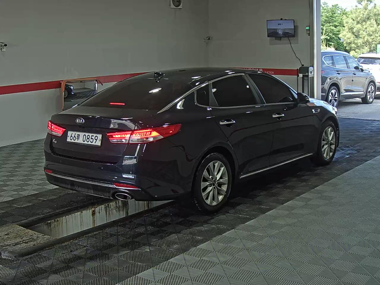 2016 - kia k5