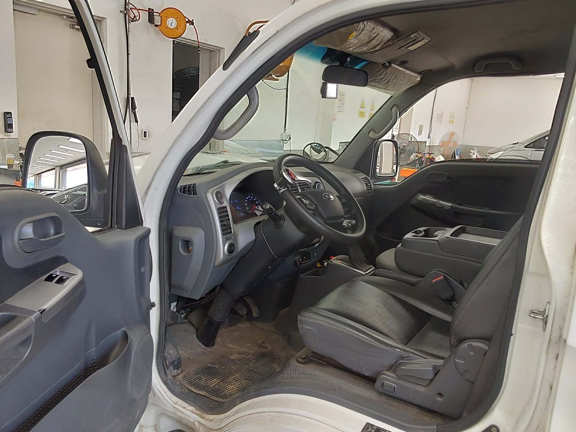 2020 - kia bongo