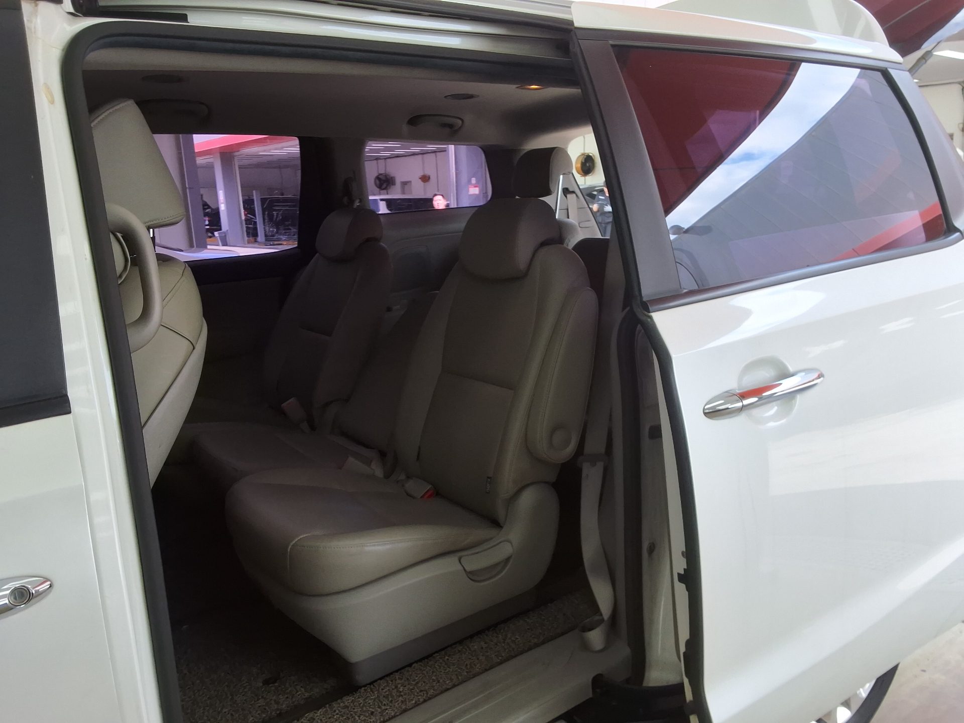 2015 - kia carnival
