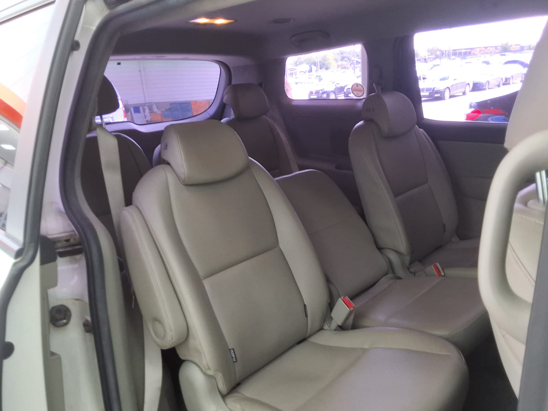2015 - kia carnival