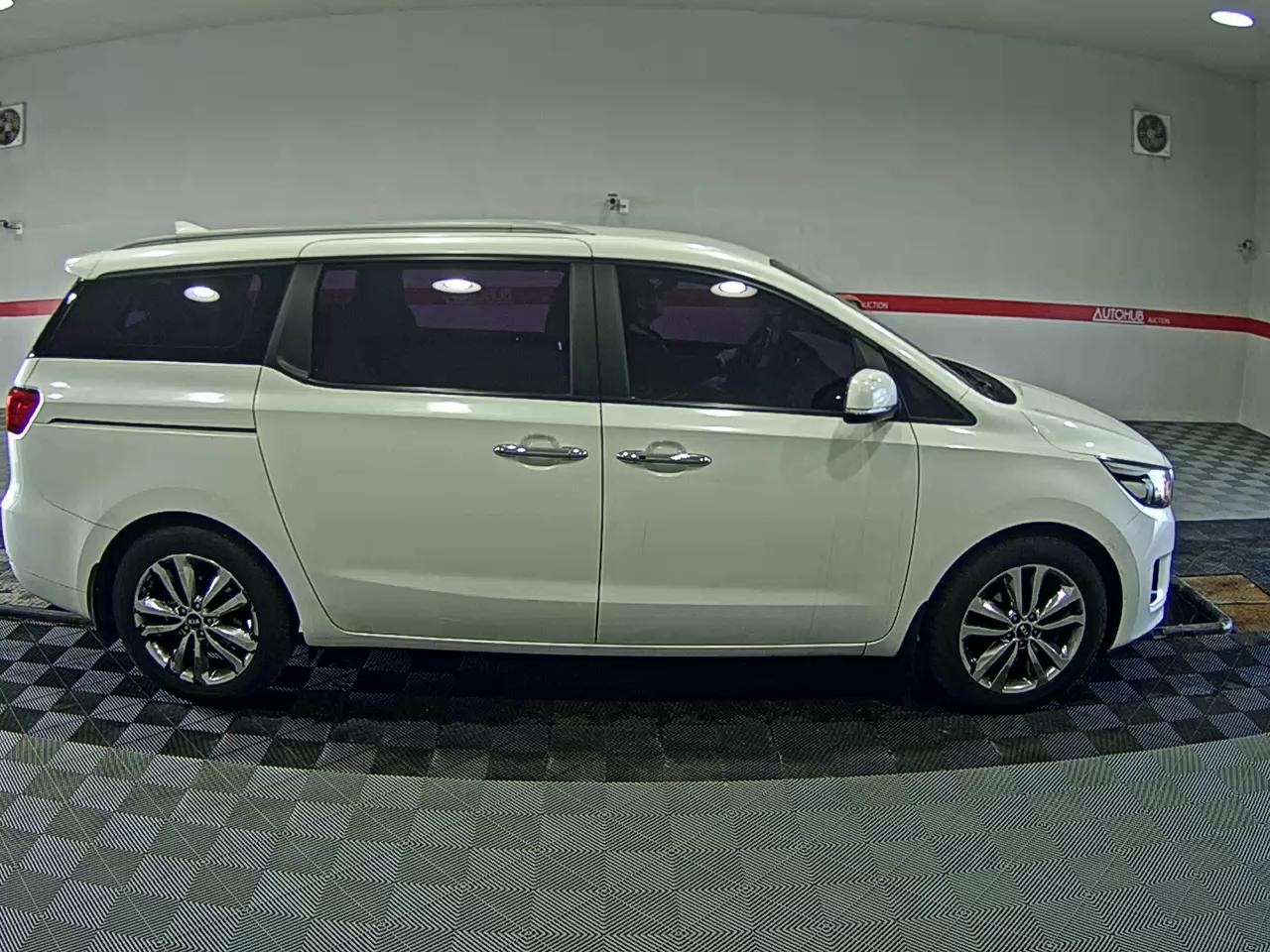 2015 - kia carnival
