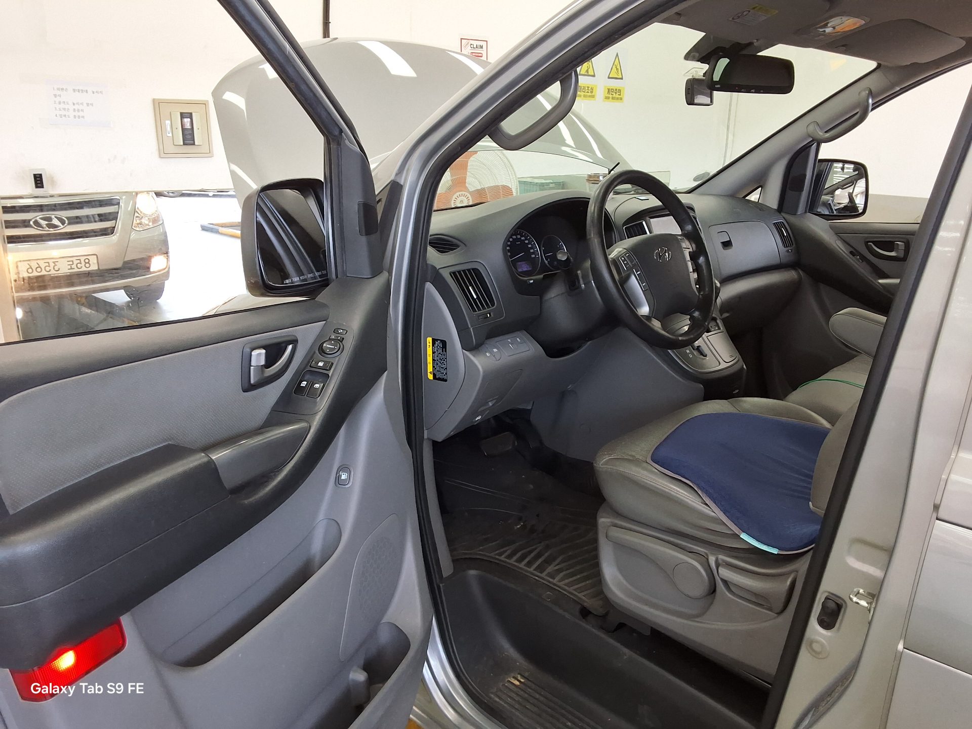 2018 - hyundai grand starex