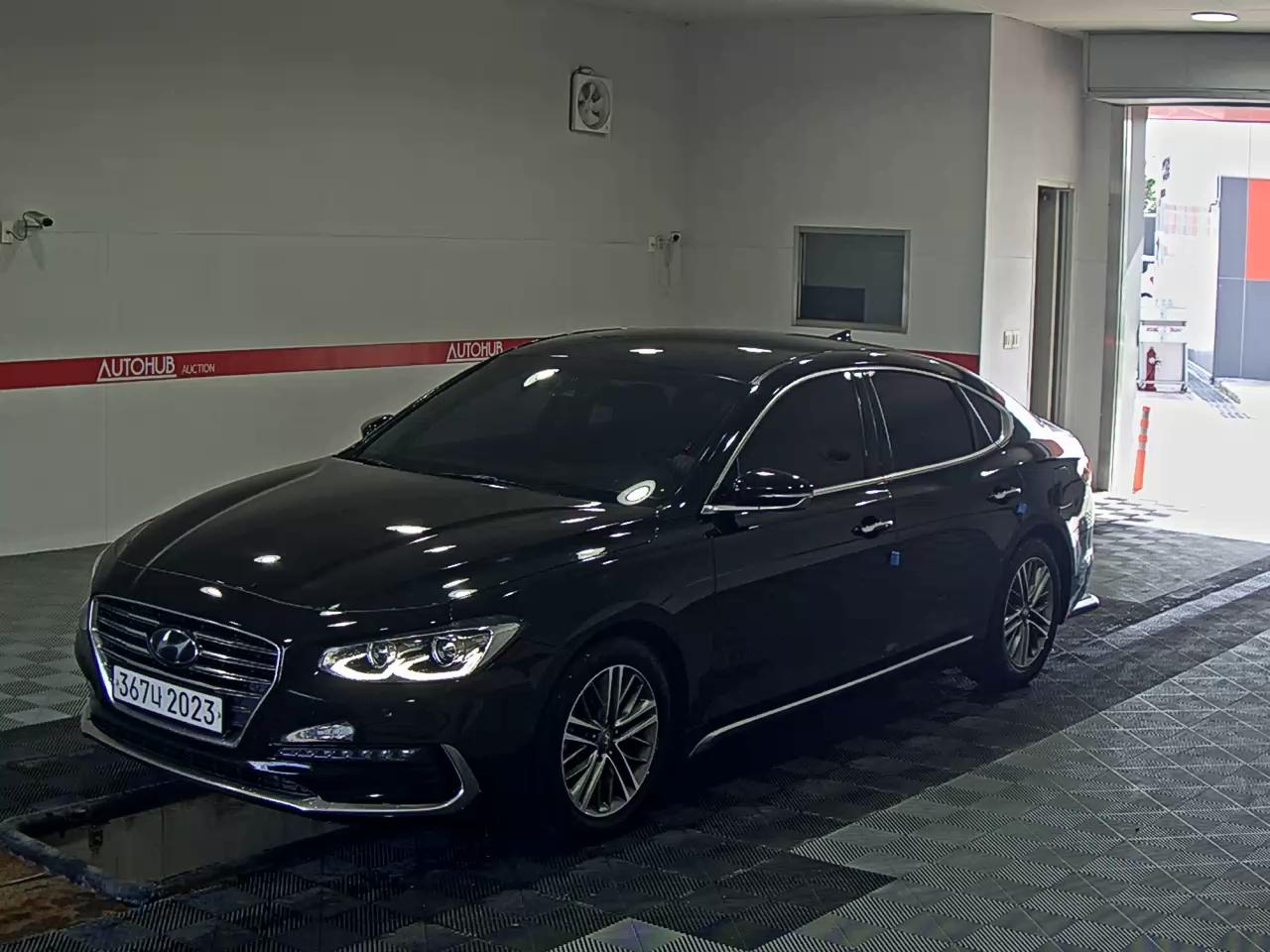 HYUNDAI GRANDEUR GDi