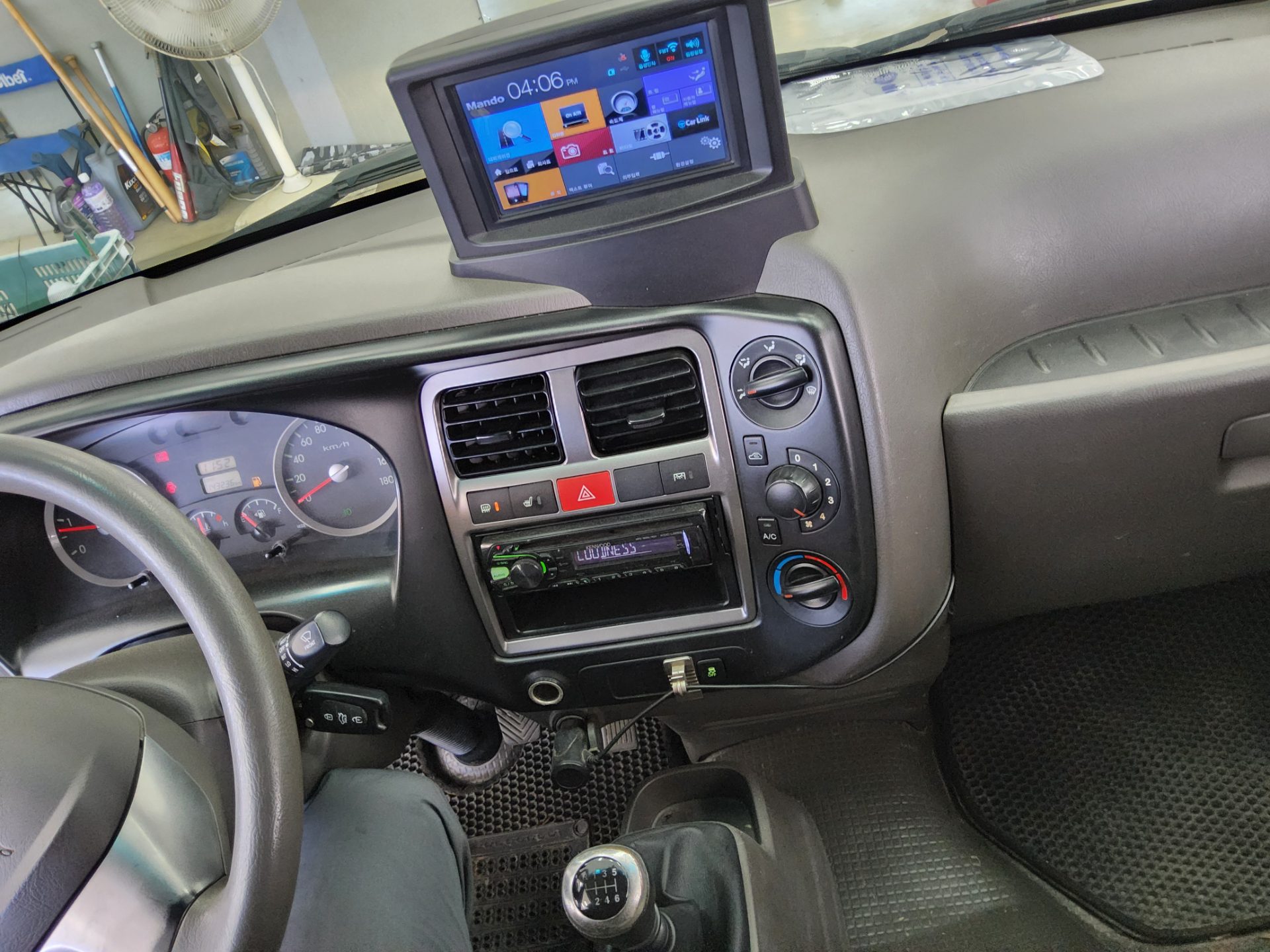 2016 - hyundai porter