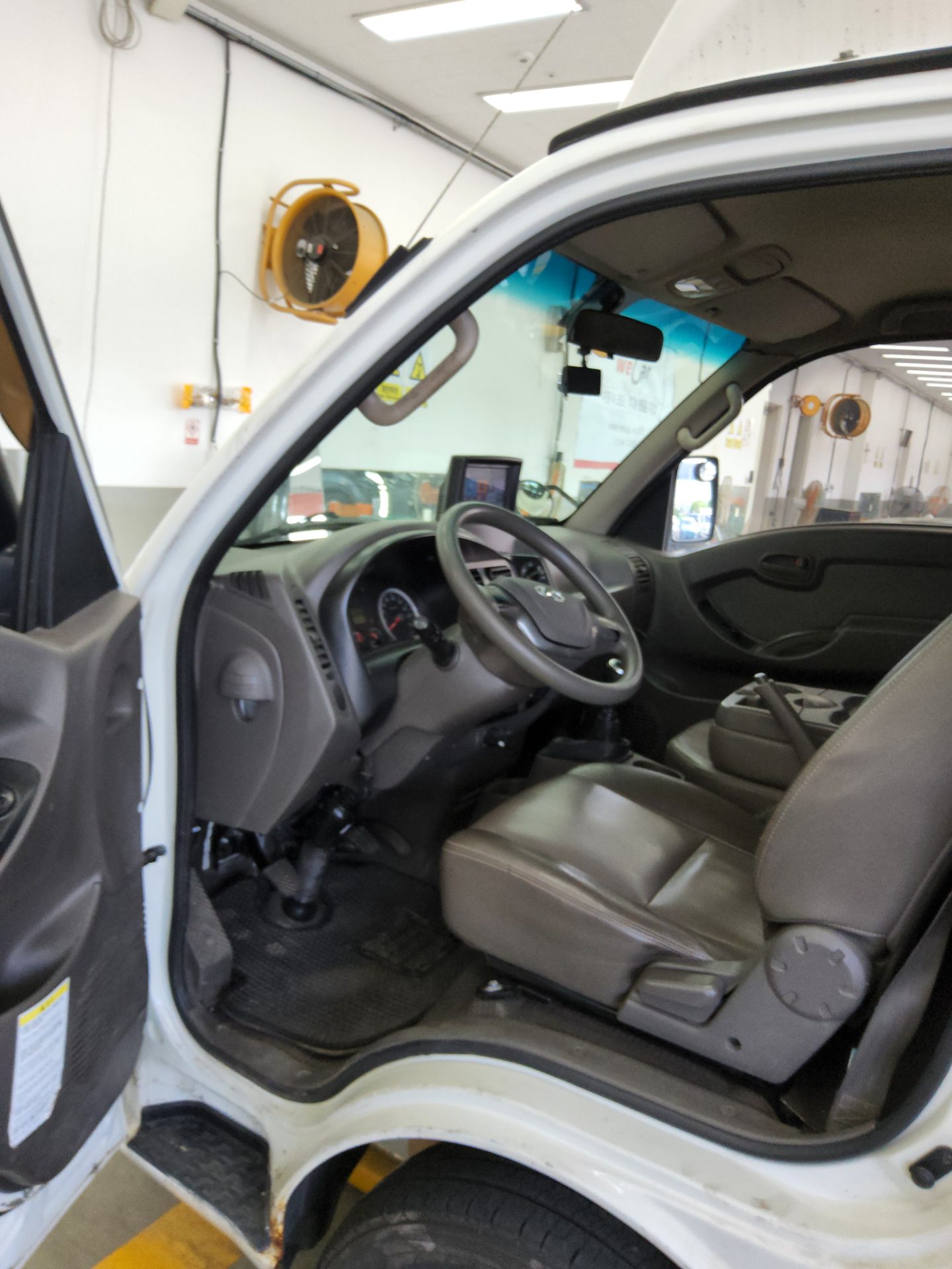 2016 - hyundai porter