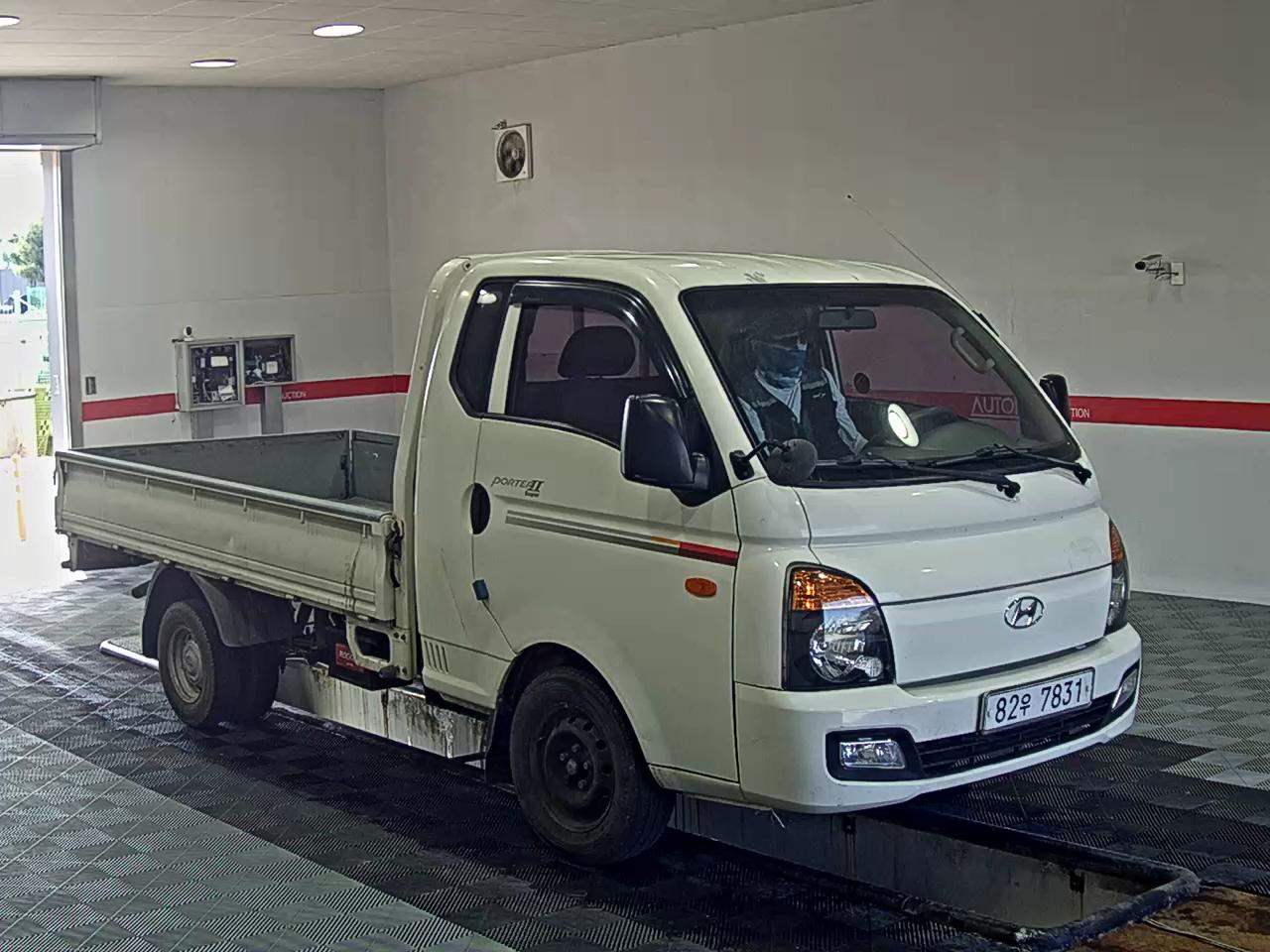 2014 - hyundai porter