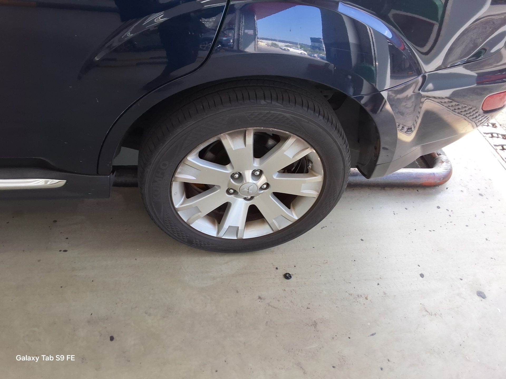 2010 - mitsubishi outlander