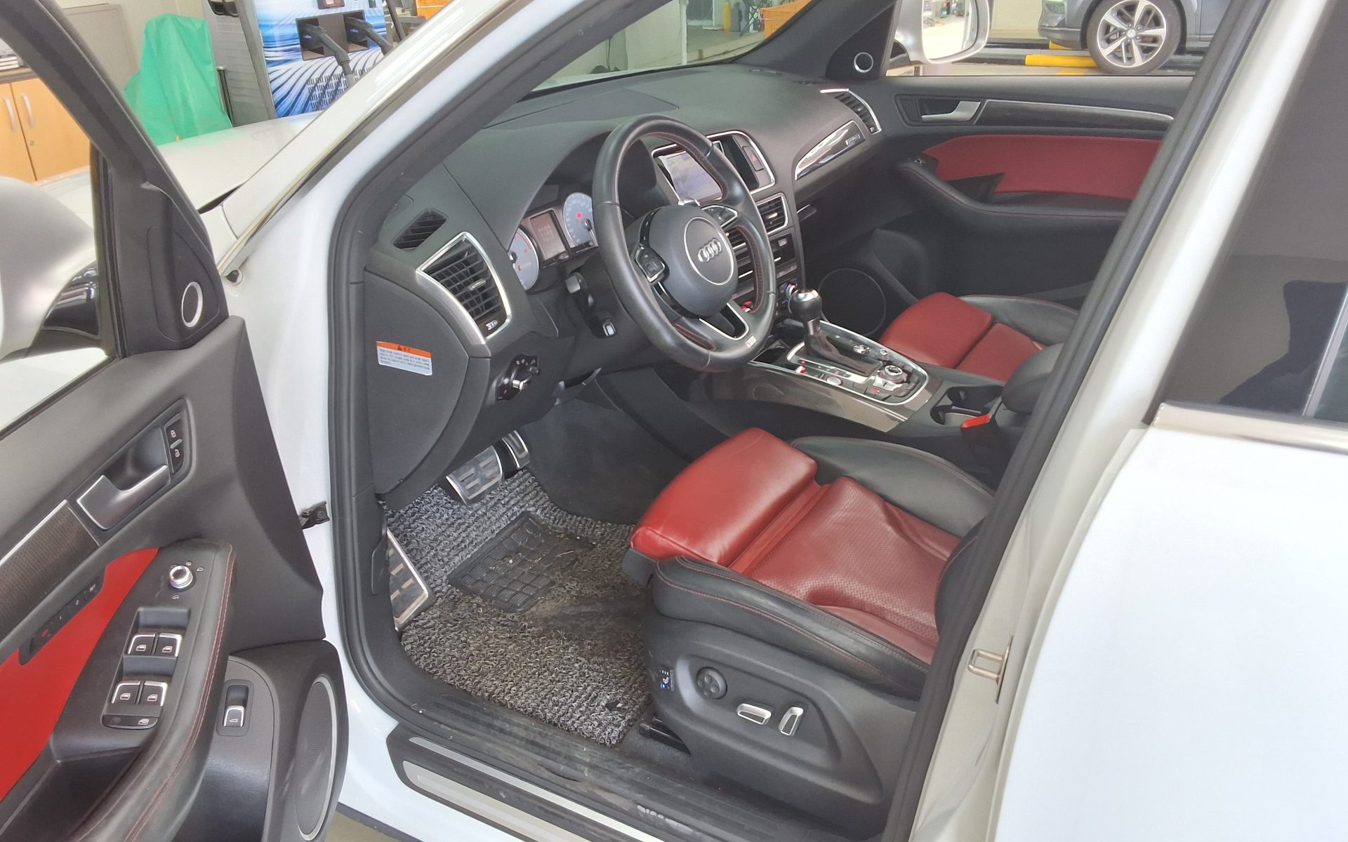 2015 - audi sq5