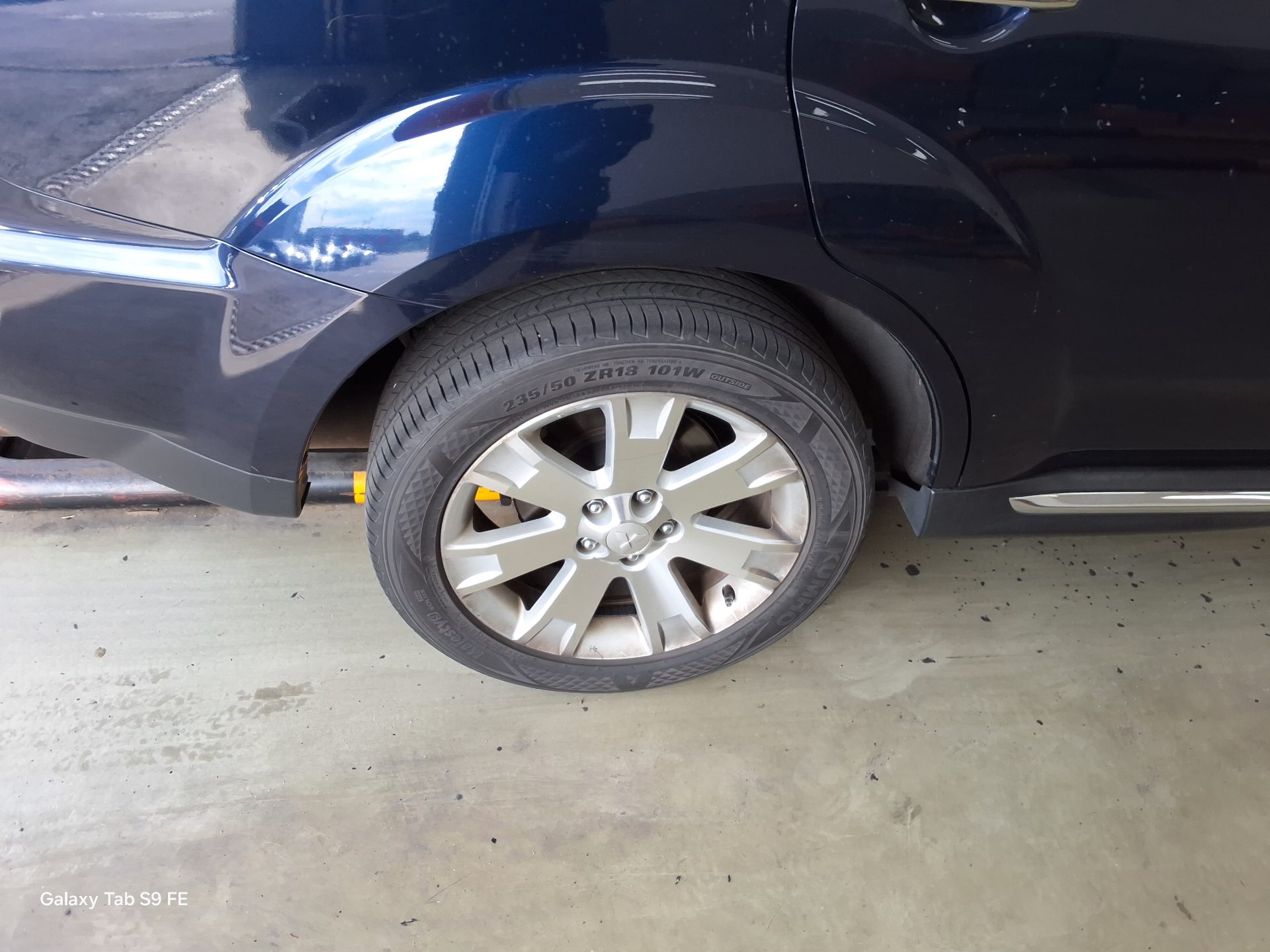 2010 - mitsubishi outlander