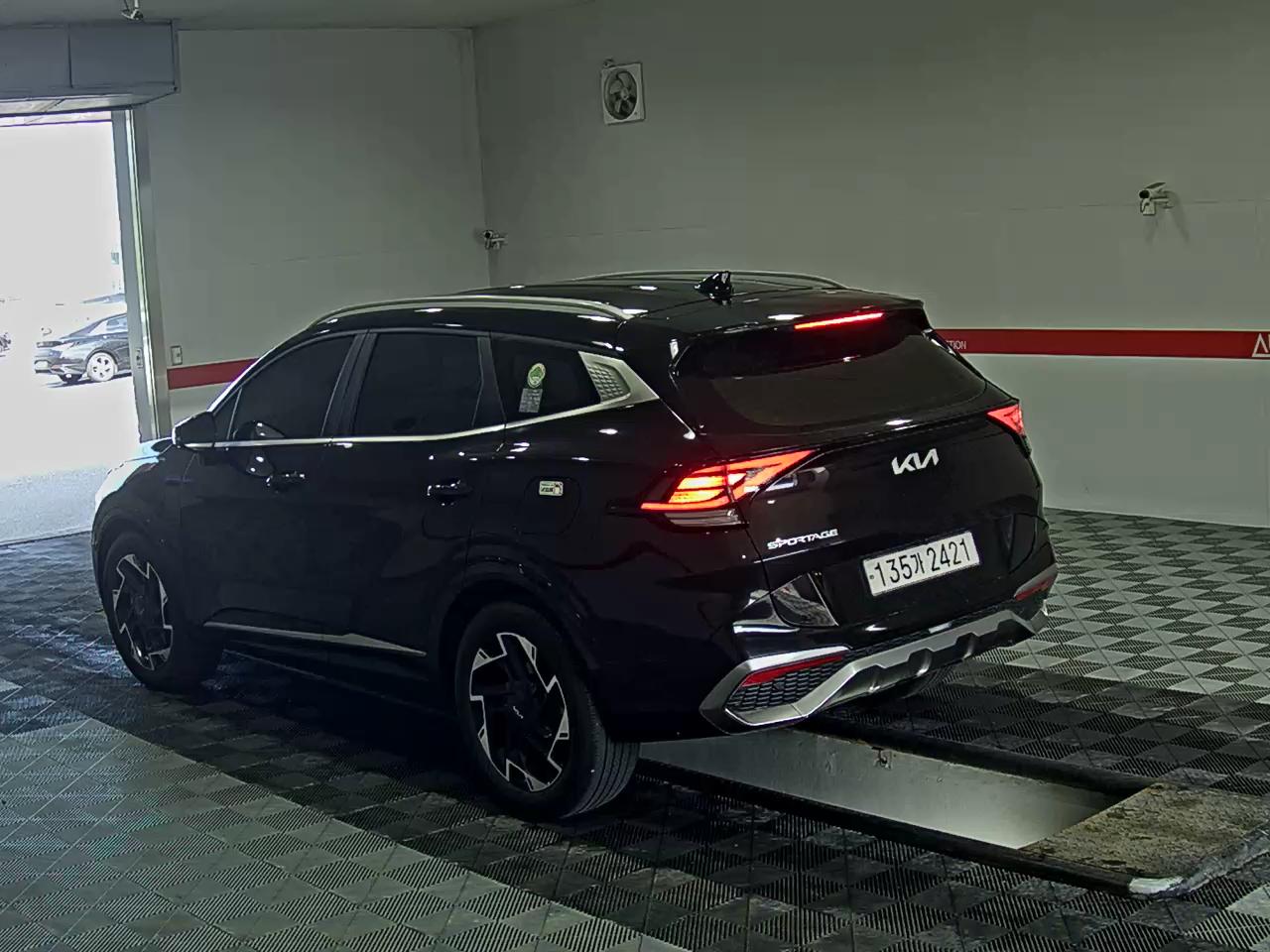 2023 - kia sportage