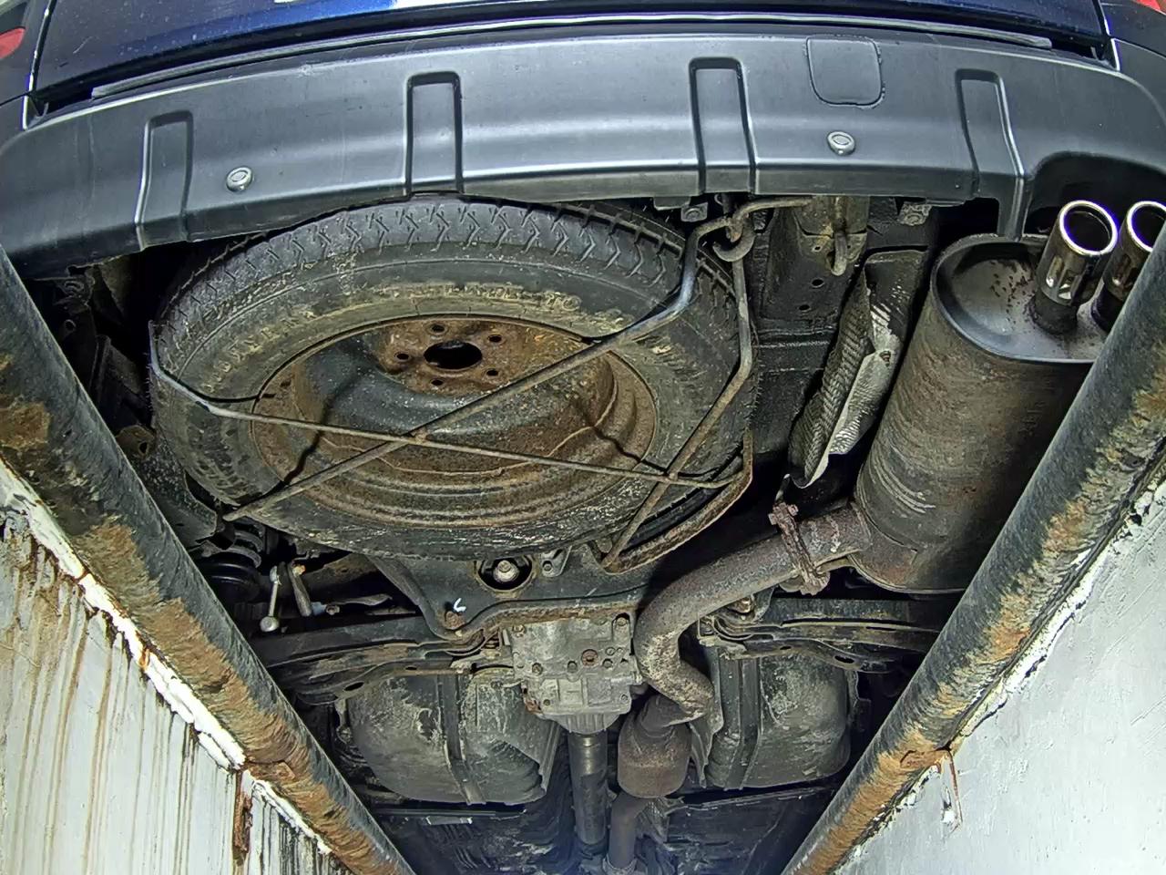 2010 - mitsubishi outlander