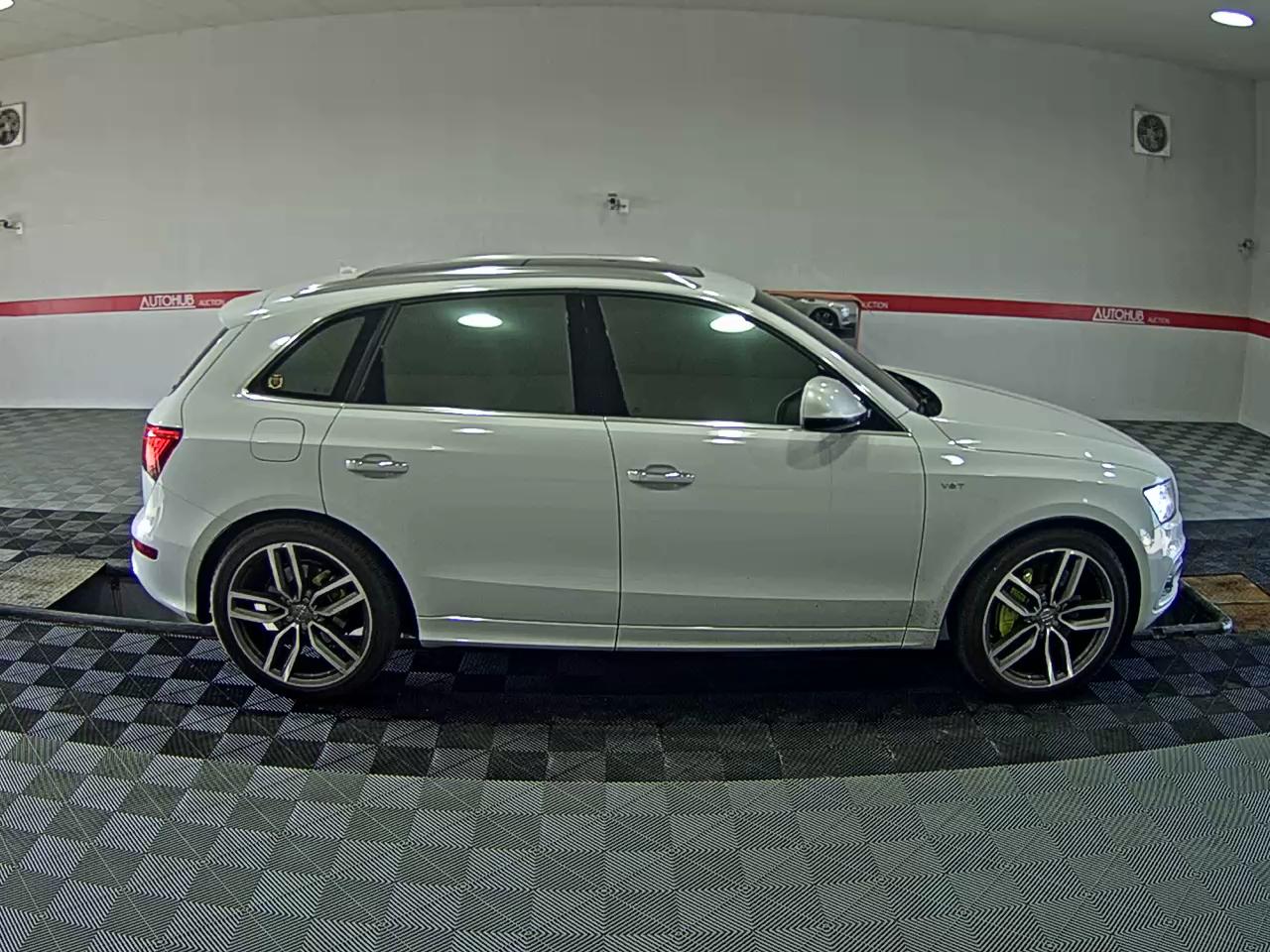 2015 - audi sq5