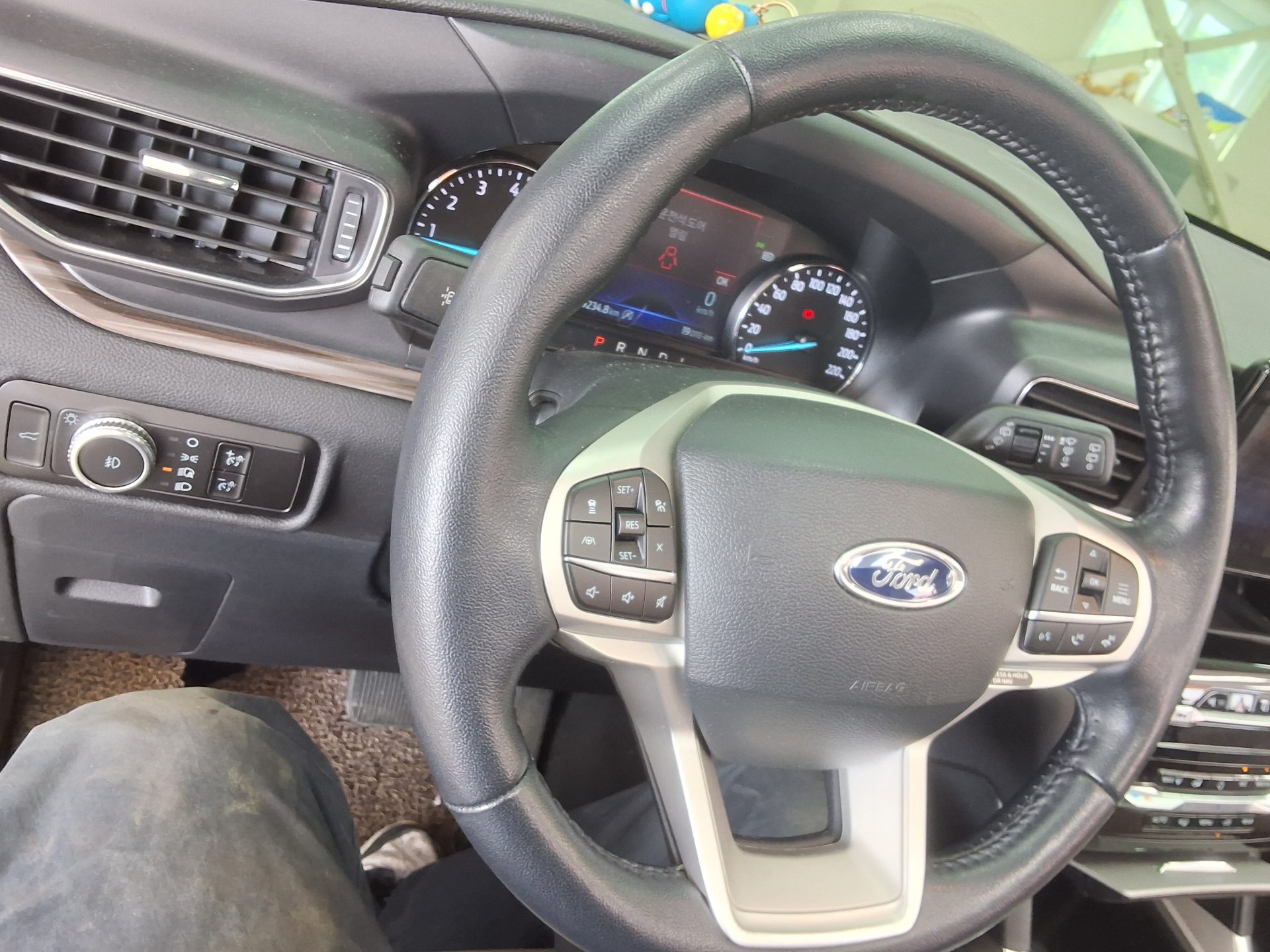 2023 - ford explorer