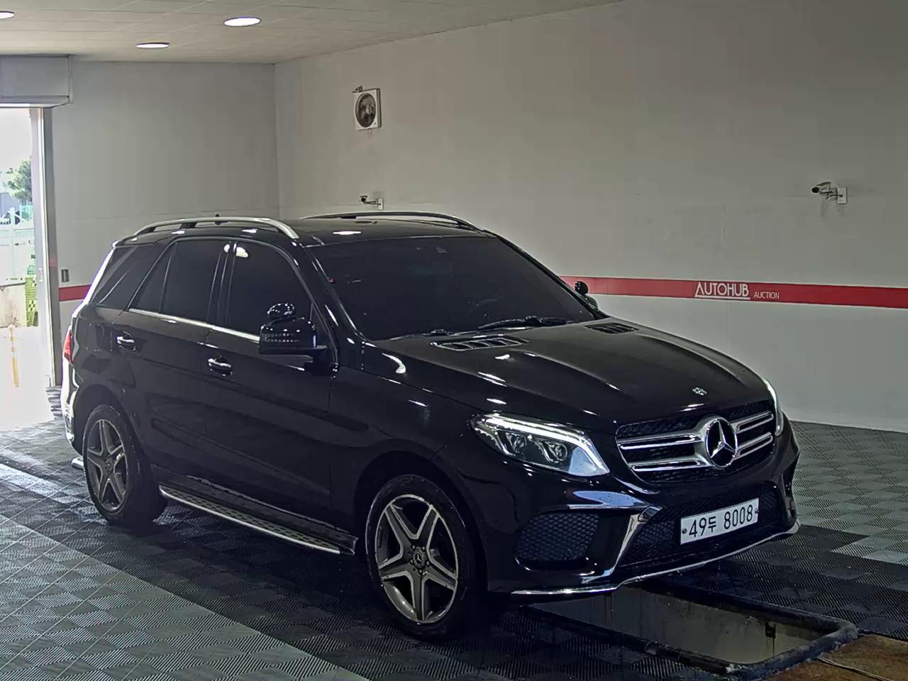 2017 - mercedes-benz gle350 d