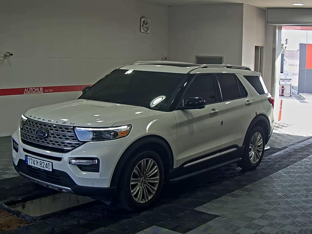 FORD EXPLORER (6TH GEN) LIMITED