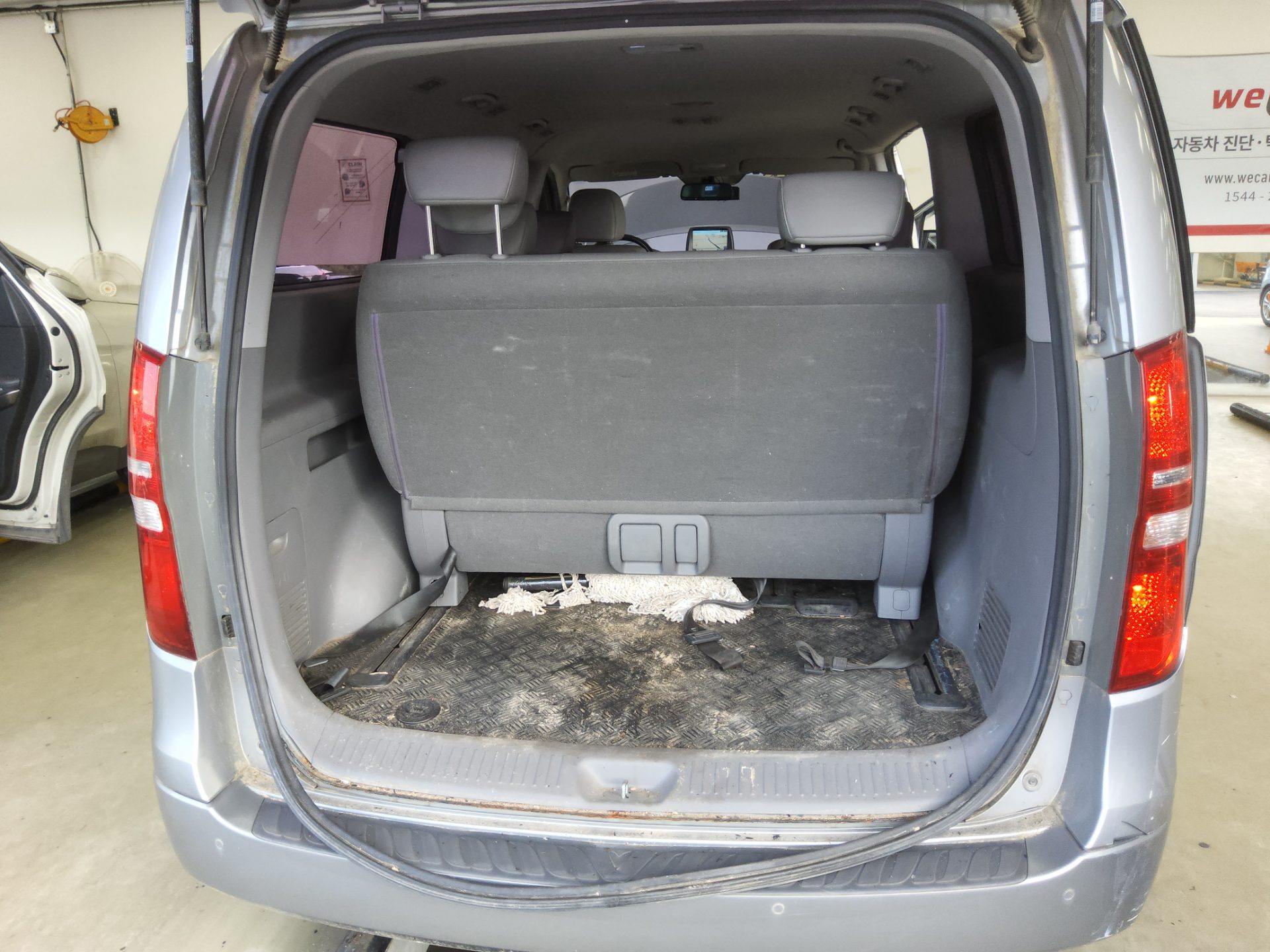 2016 - hyundai grand starex