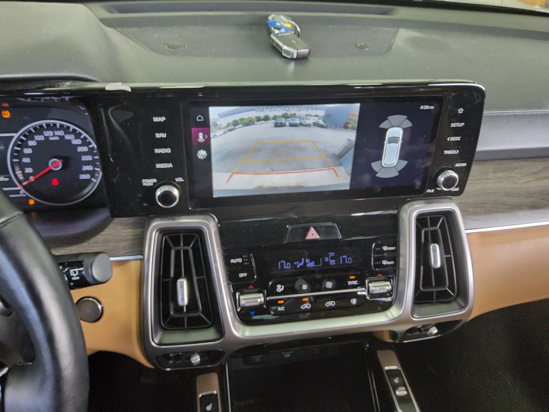 2022 - kia sorento