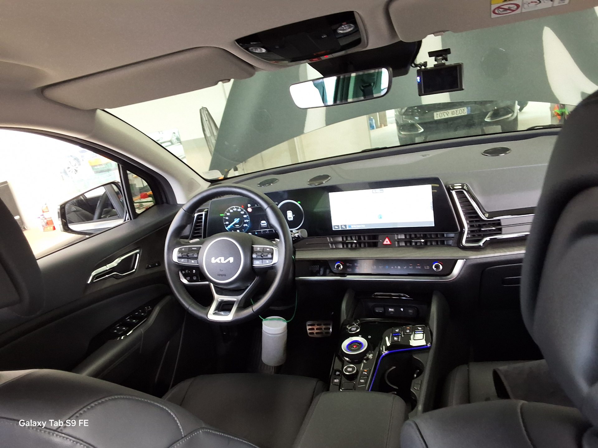2024 - kia sportage