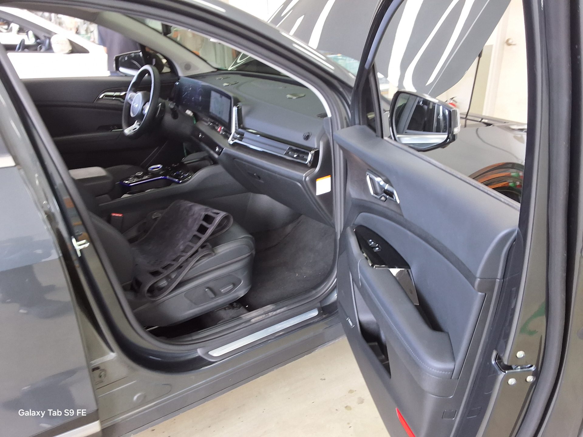 2024 - kia sportage