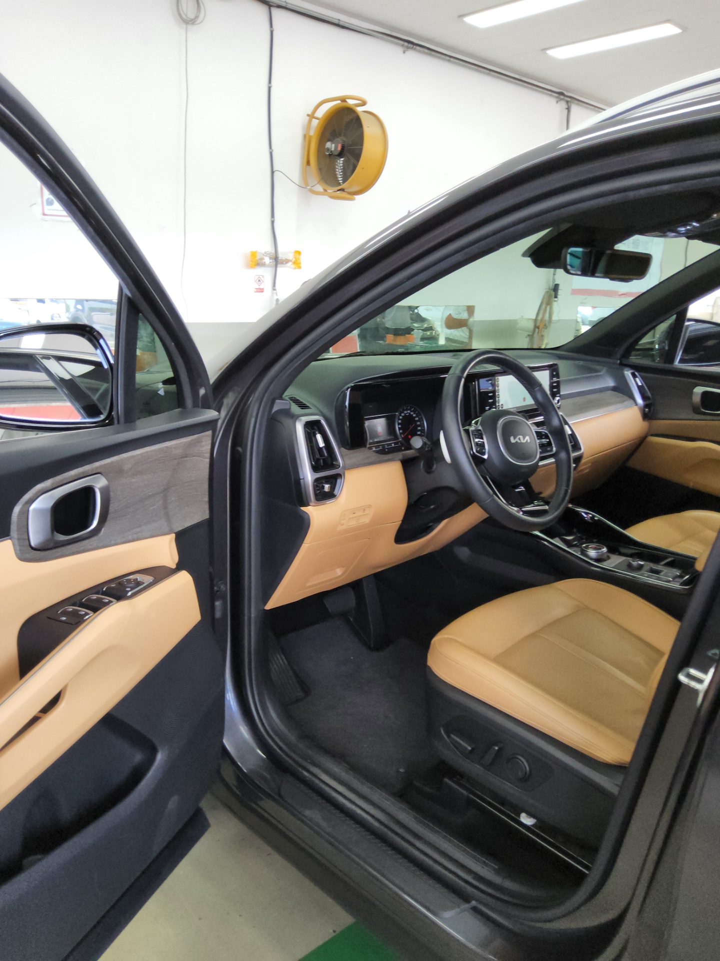2023 - kia sorento