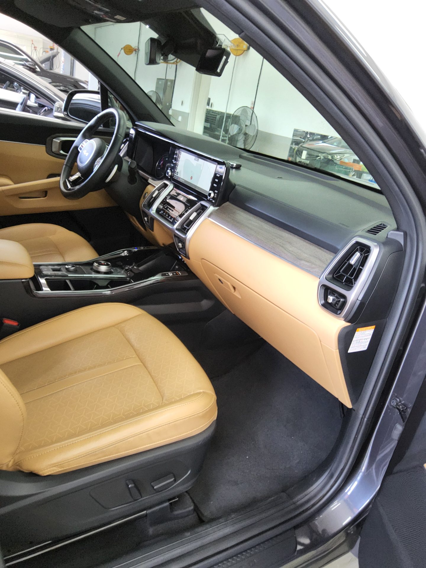 2023 - kia sorento