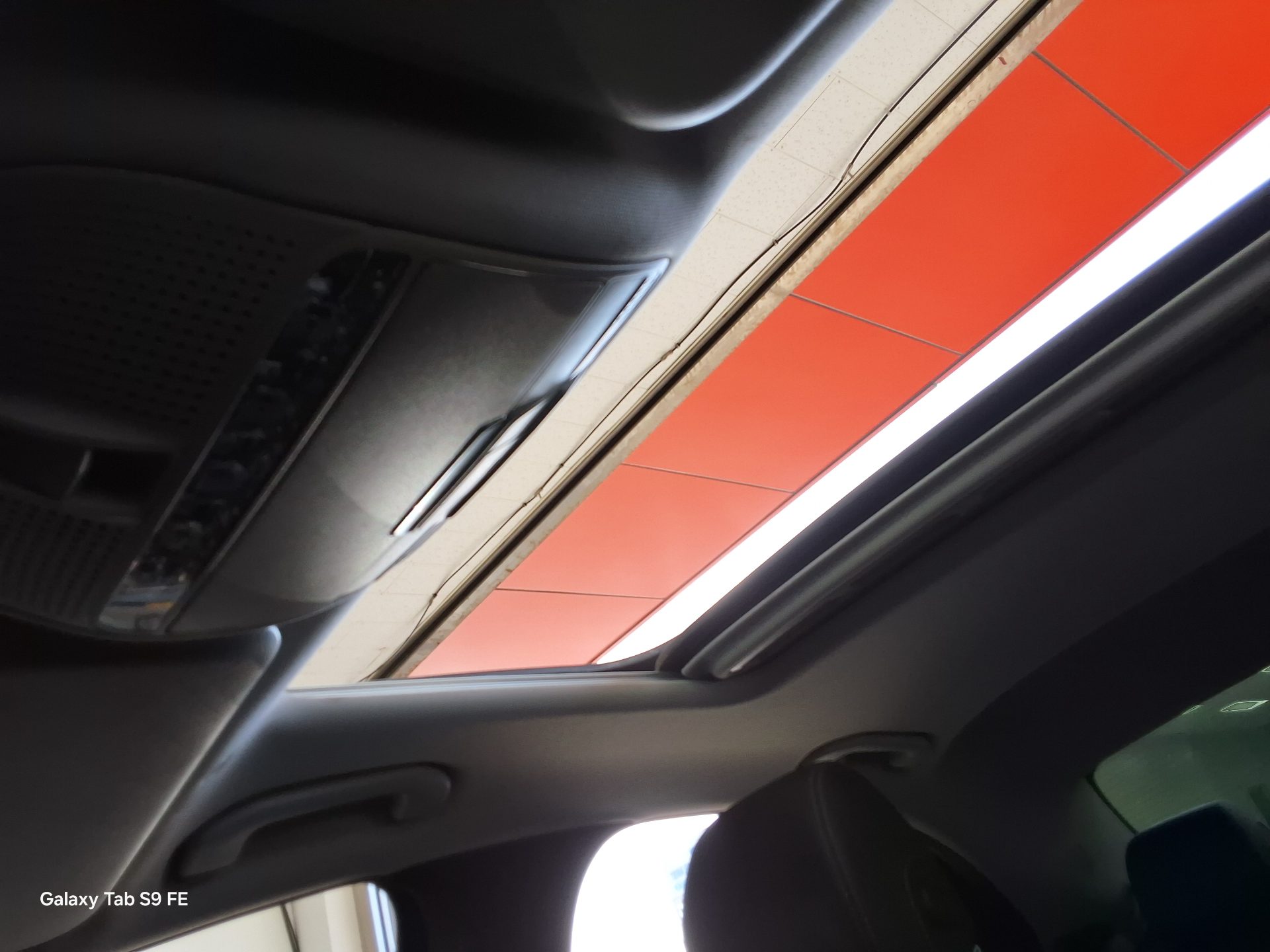 2020 - mercedes-benz e300