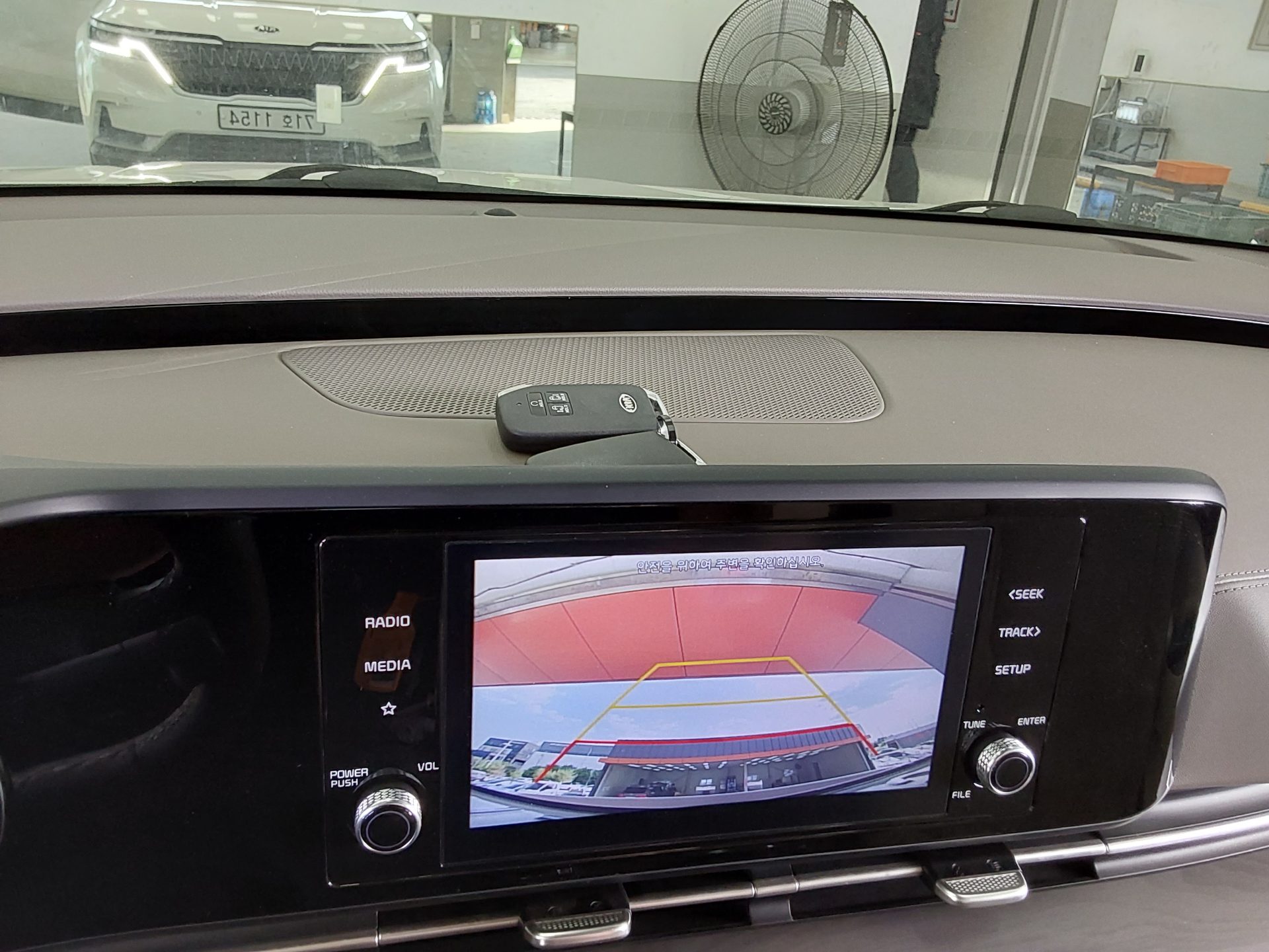 2021 - kia carnival