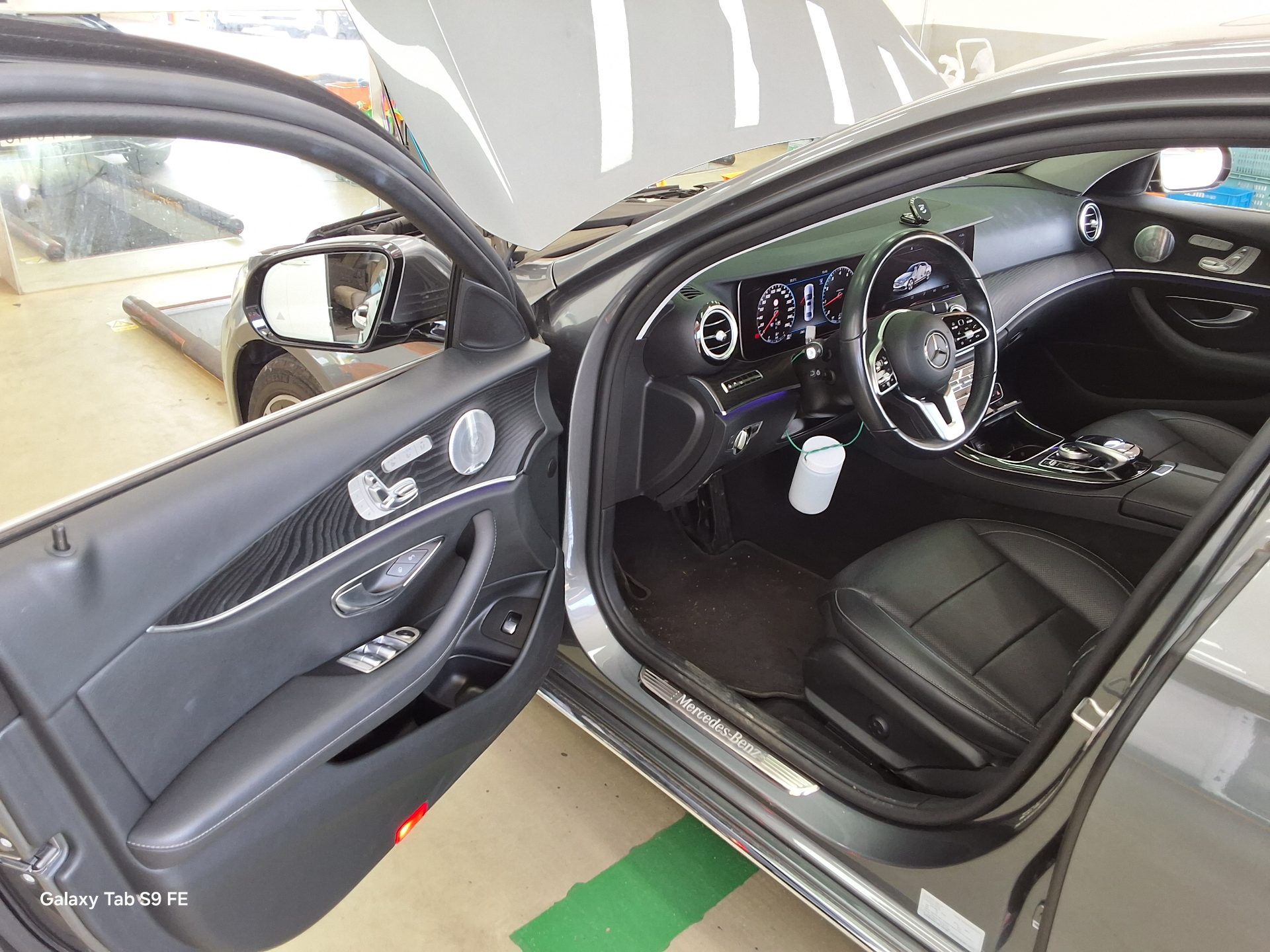 2020 - mercedes-benz e300