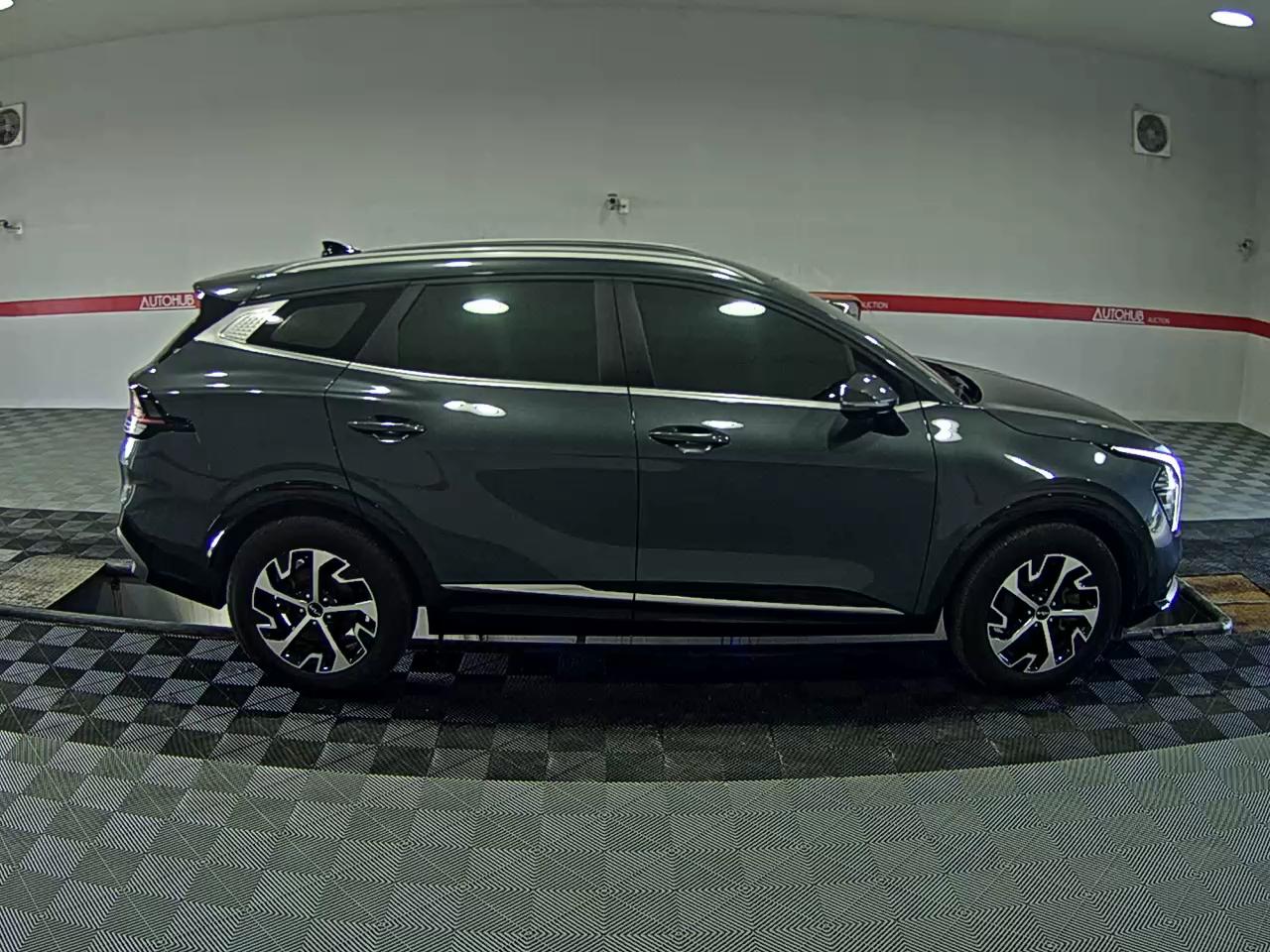 2024 - kia sportage