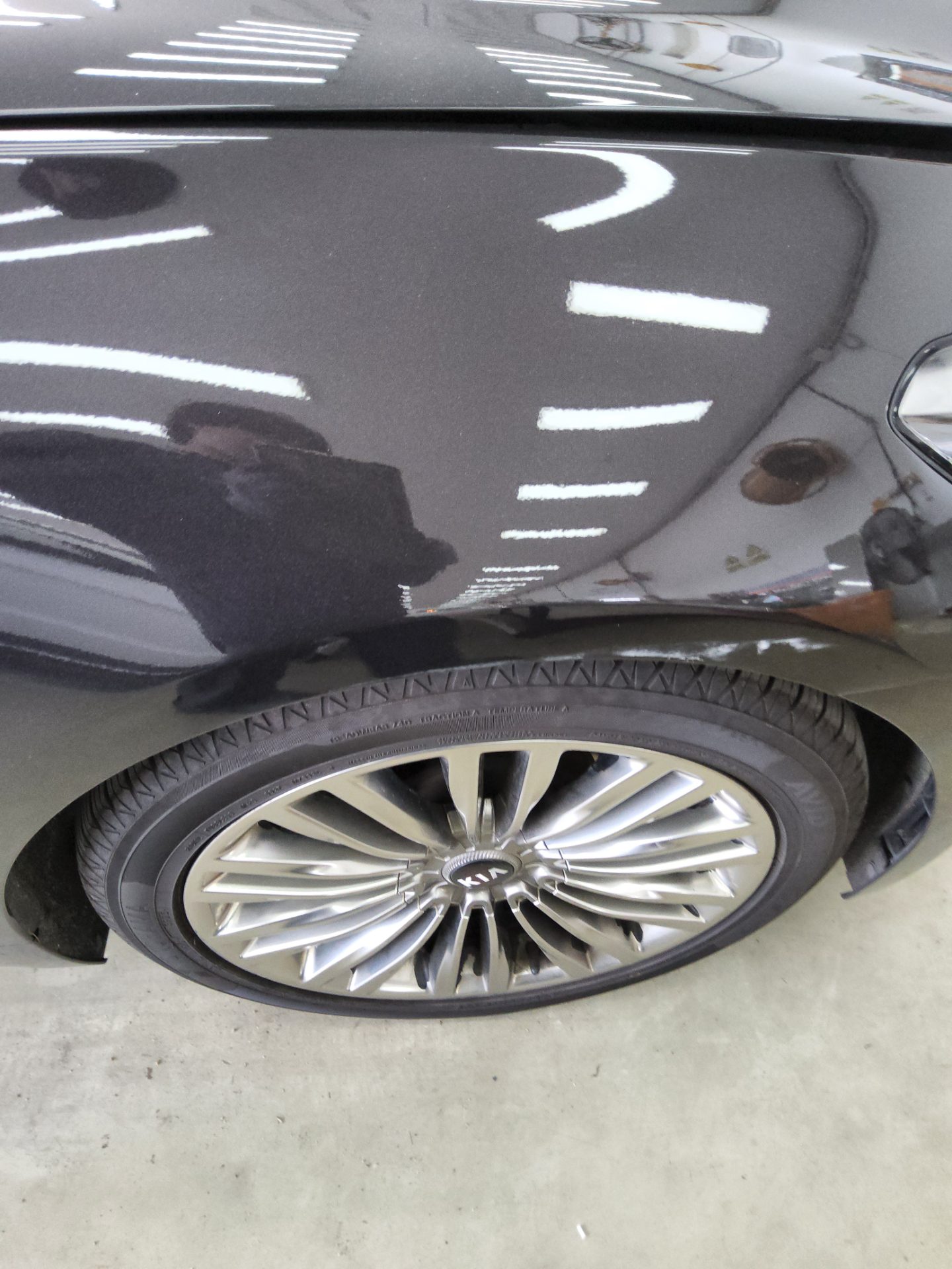 2019 - kia k9