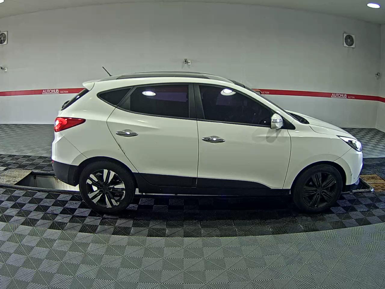 2015 - hyundai tucson