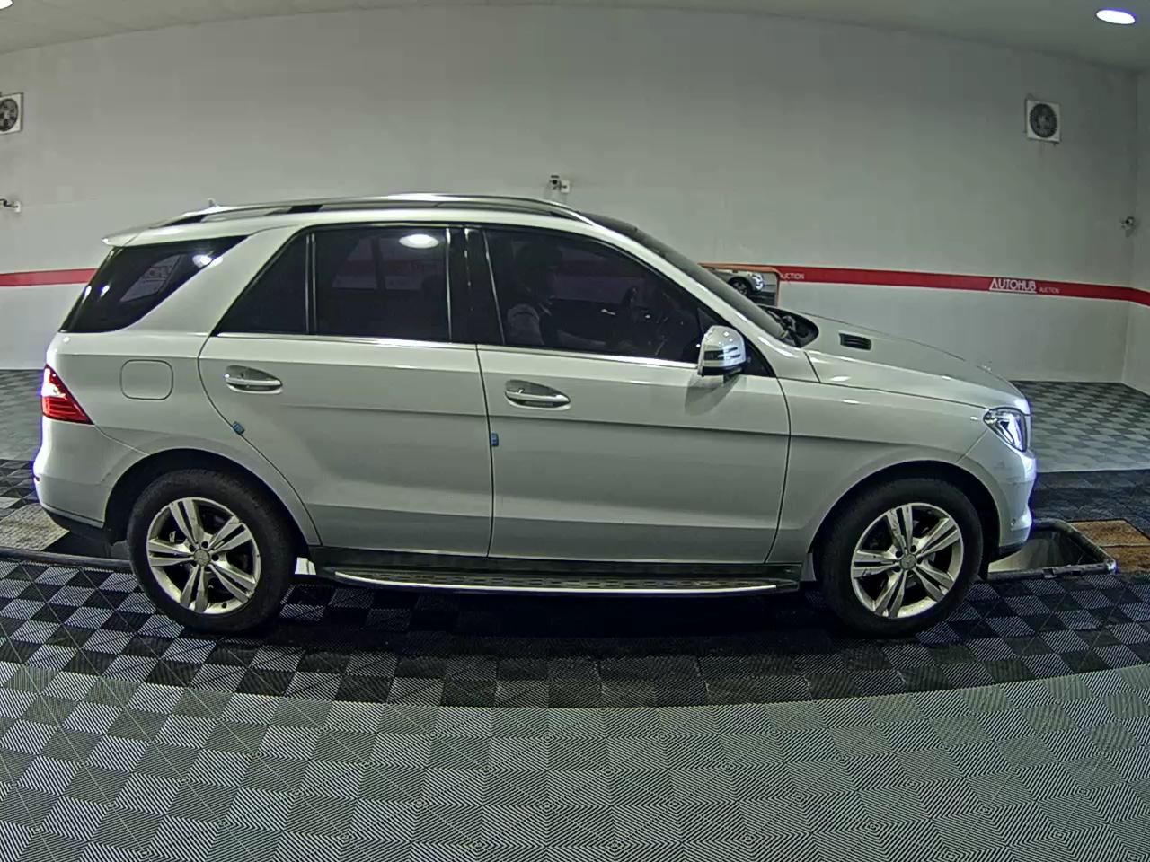 2015 - mercedes-benz ml350