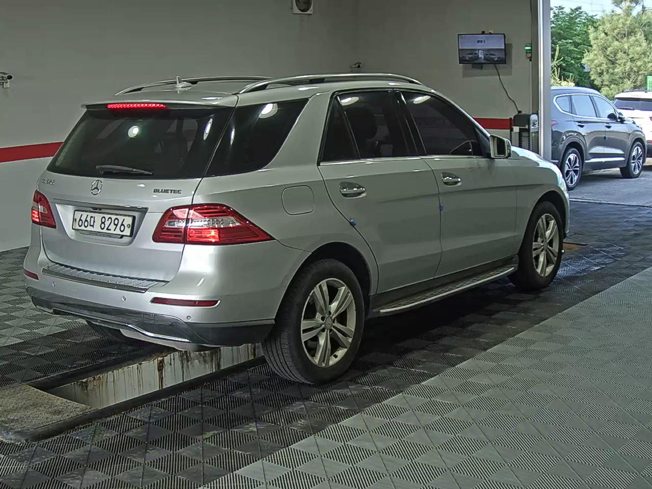2015 - mercedes-benz ml350