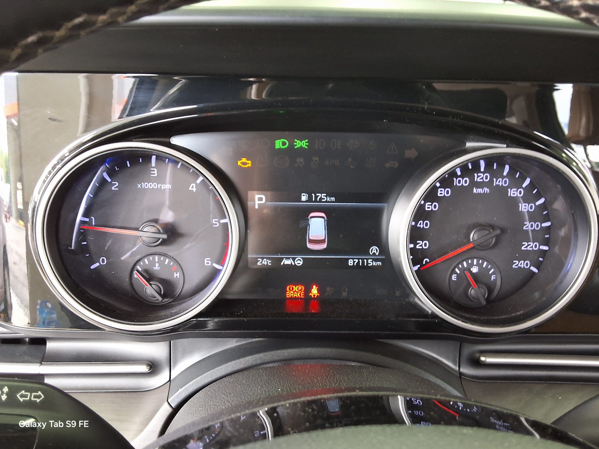 2021 - kia carnival