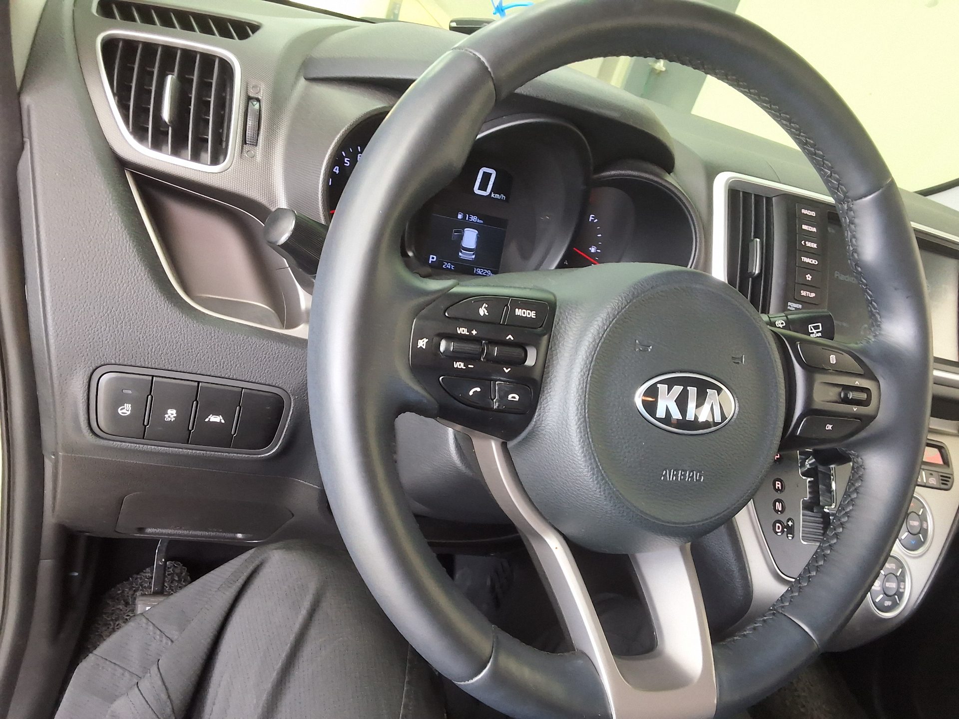 2021 - kia ray