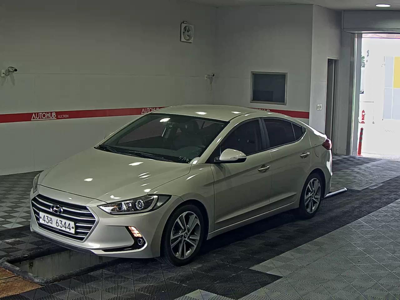 HYUNDAI AVANTE GDi VALUE